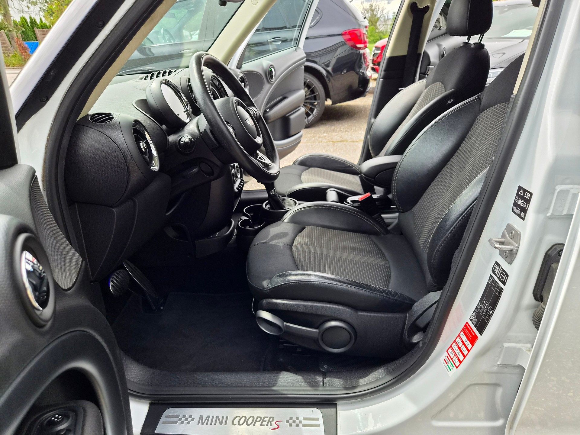 MINI Countryman Cooper S ALL4 Steptronic-image-7