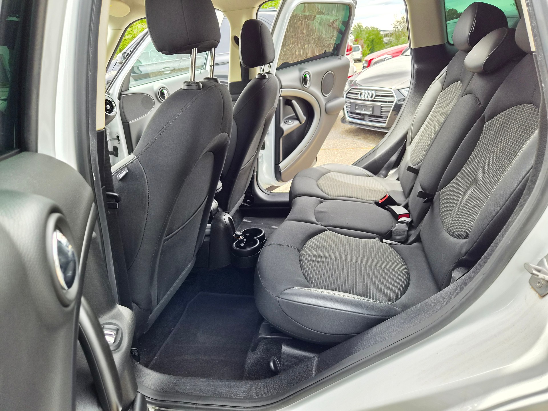 MINI Countryman Cooper S ALL4 Steptronic-image-8