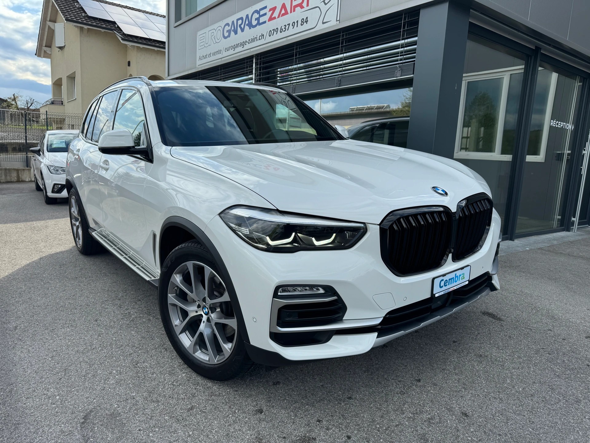 BMW X5 xDrive 40i xLine Steptronic-image-0