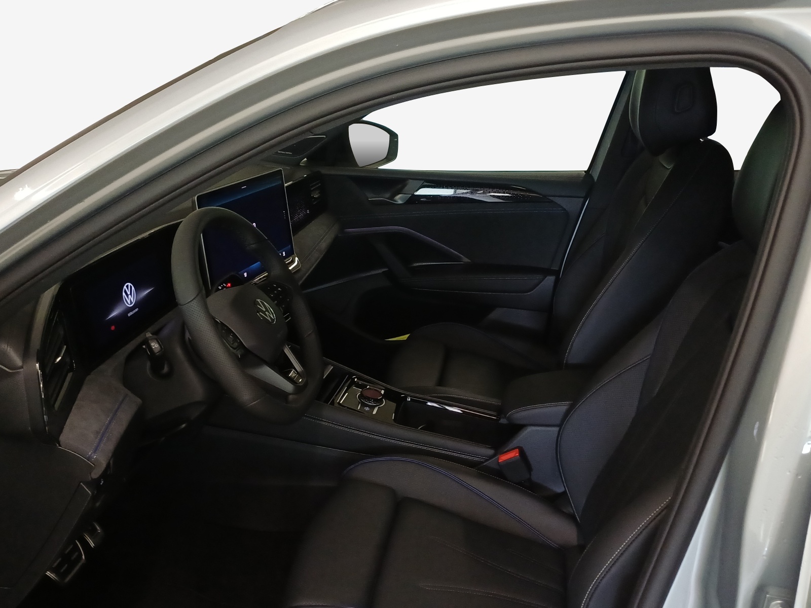VW Tiguan 2.0 TSI DSG R-Line Plus 4Motion-image-7