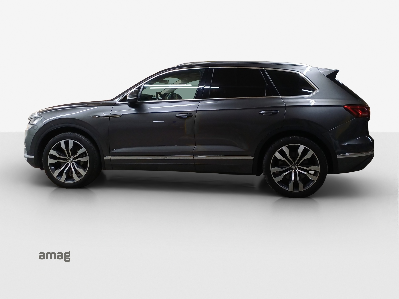 VW Touareg 3.0 TSI Atmosphere Tiptronic-image-1