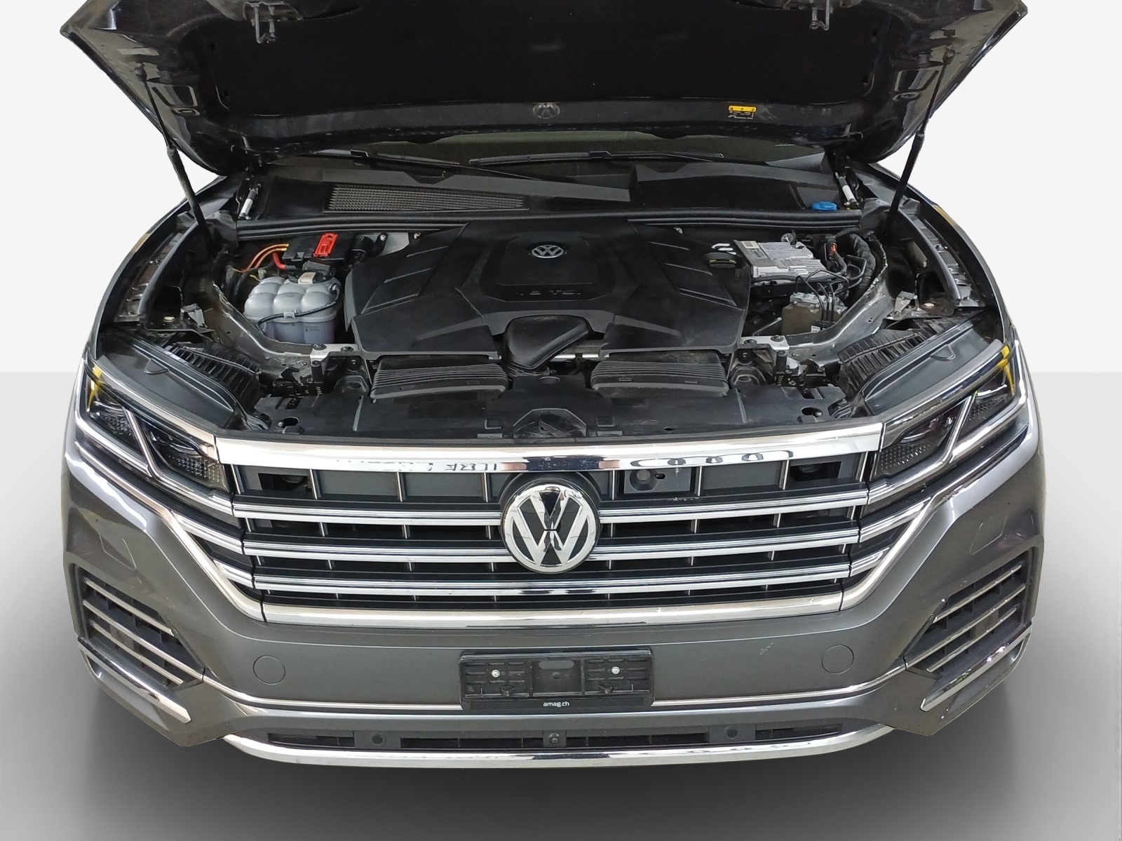 VW Touareg 3.0 TSI Atmosphere Tiptronic-image-14