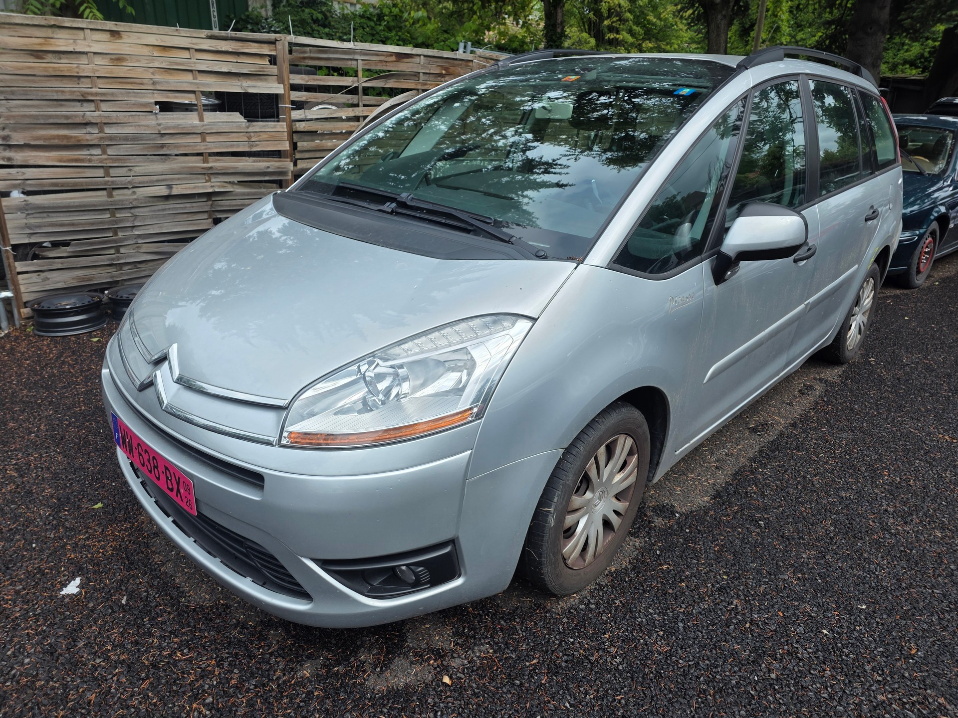 CITROEN Grand C4 Picasso 1.6 HDI 16V Dynamique BMP6-image-1