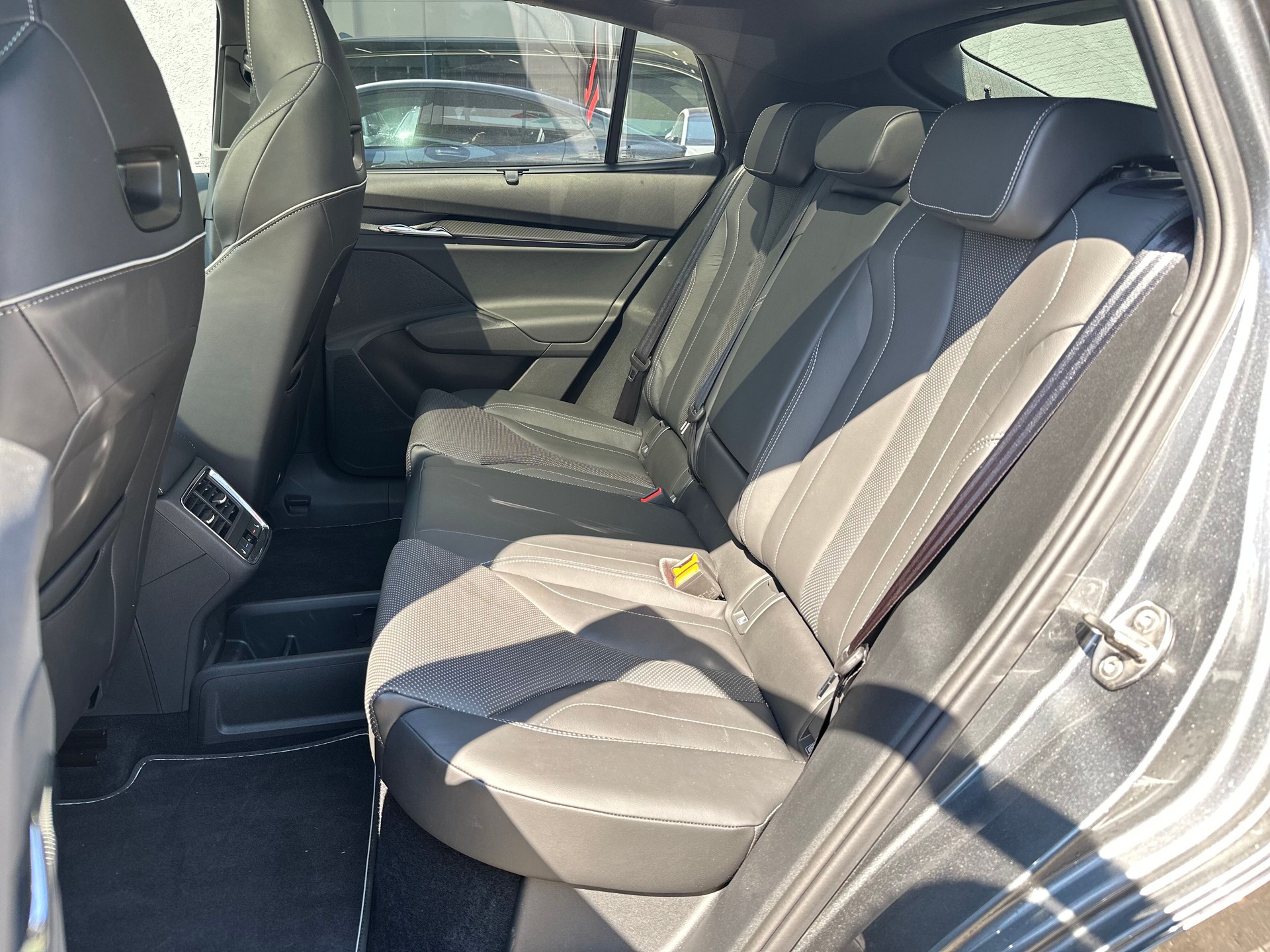 SKODA Enyaq Coupé RS iV 80 4x4-image-7