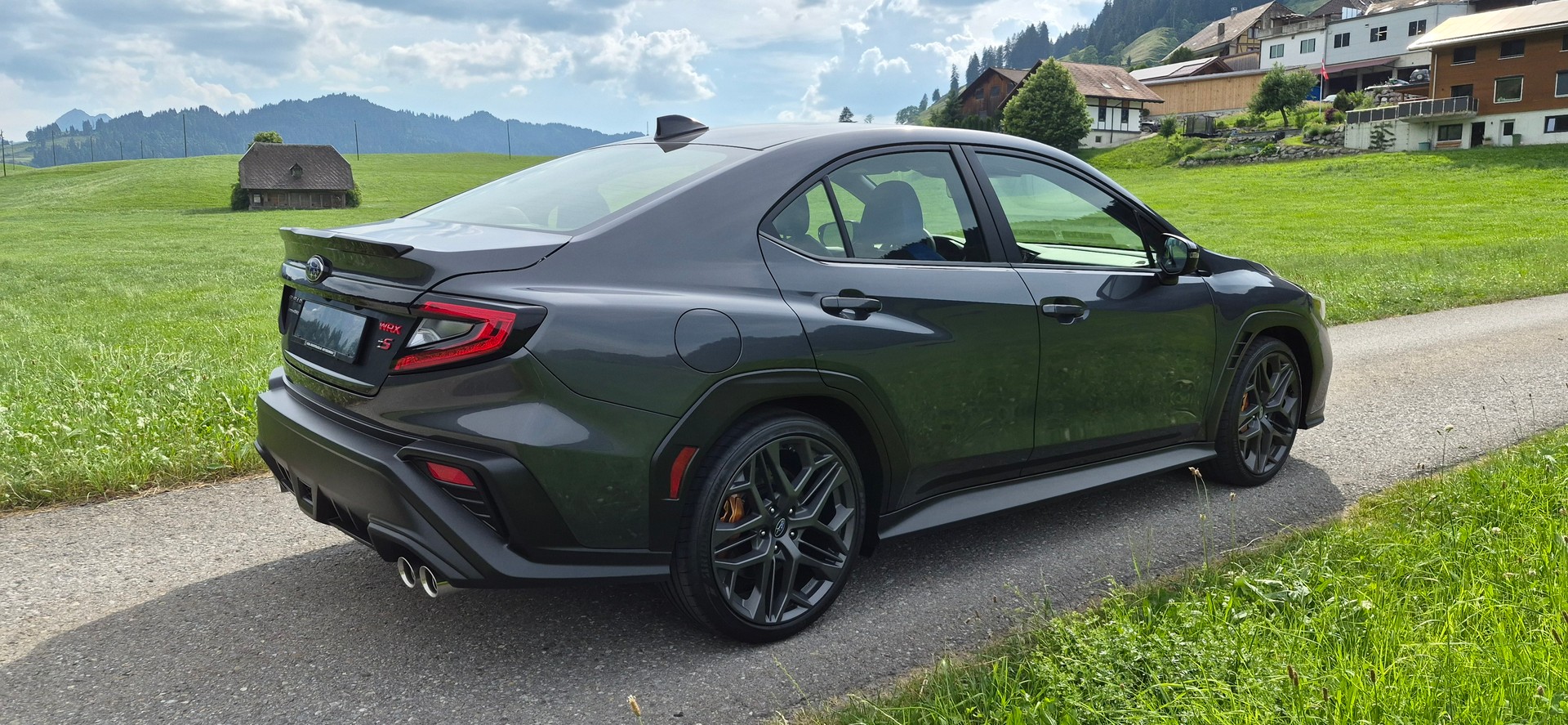 SUBARU WRX tS-image-4