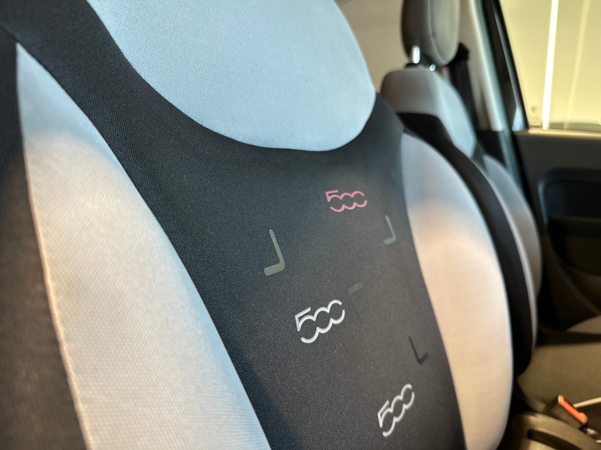 FIAT 500L 1.6 JTD Pop Star-image-13