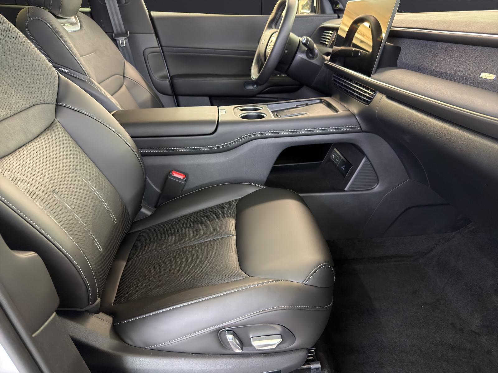 XPENG G6 Performance AWD-image-14