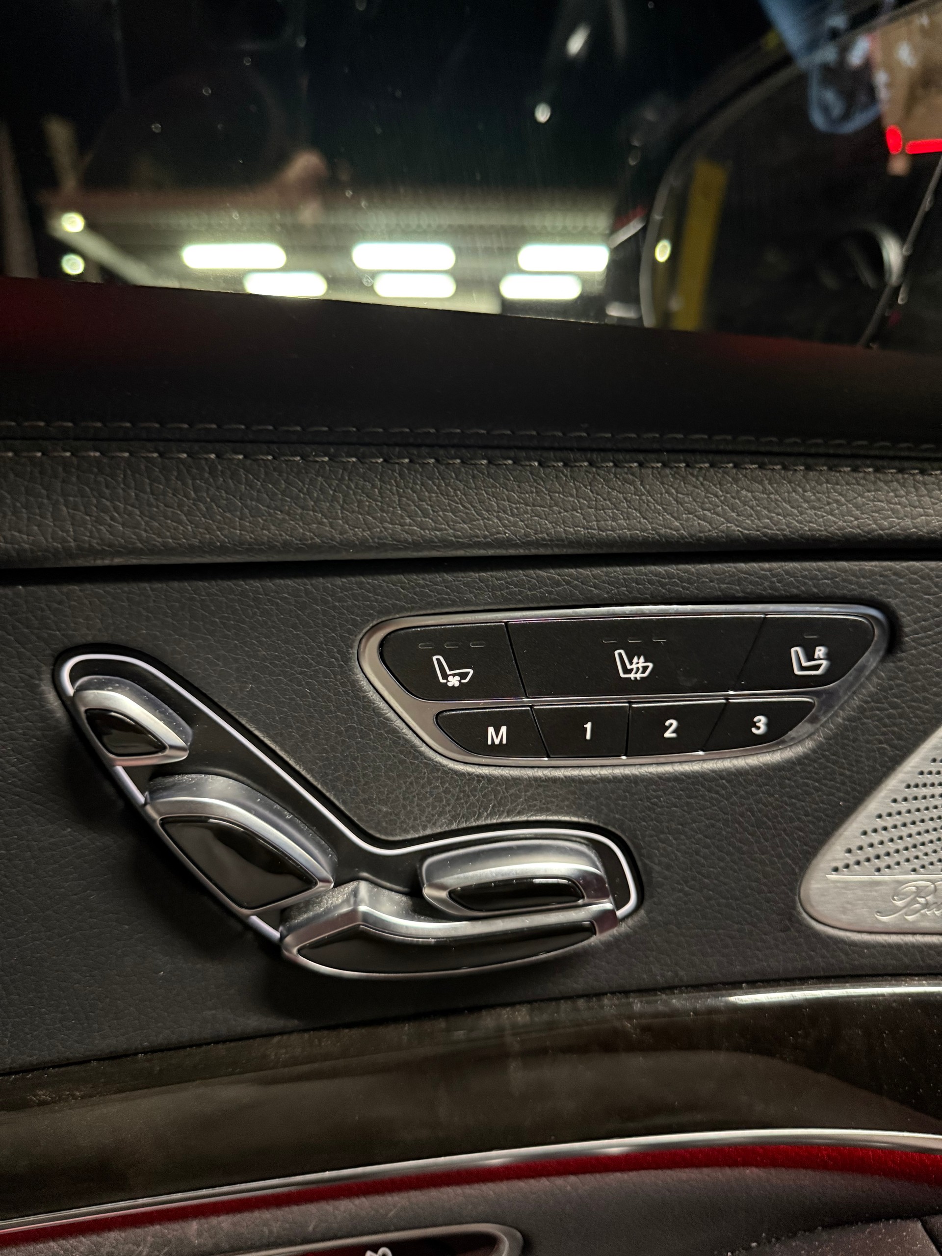 MERCEDES-BENZ S 350 d 4matic lang-image-4