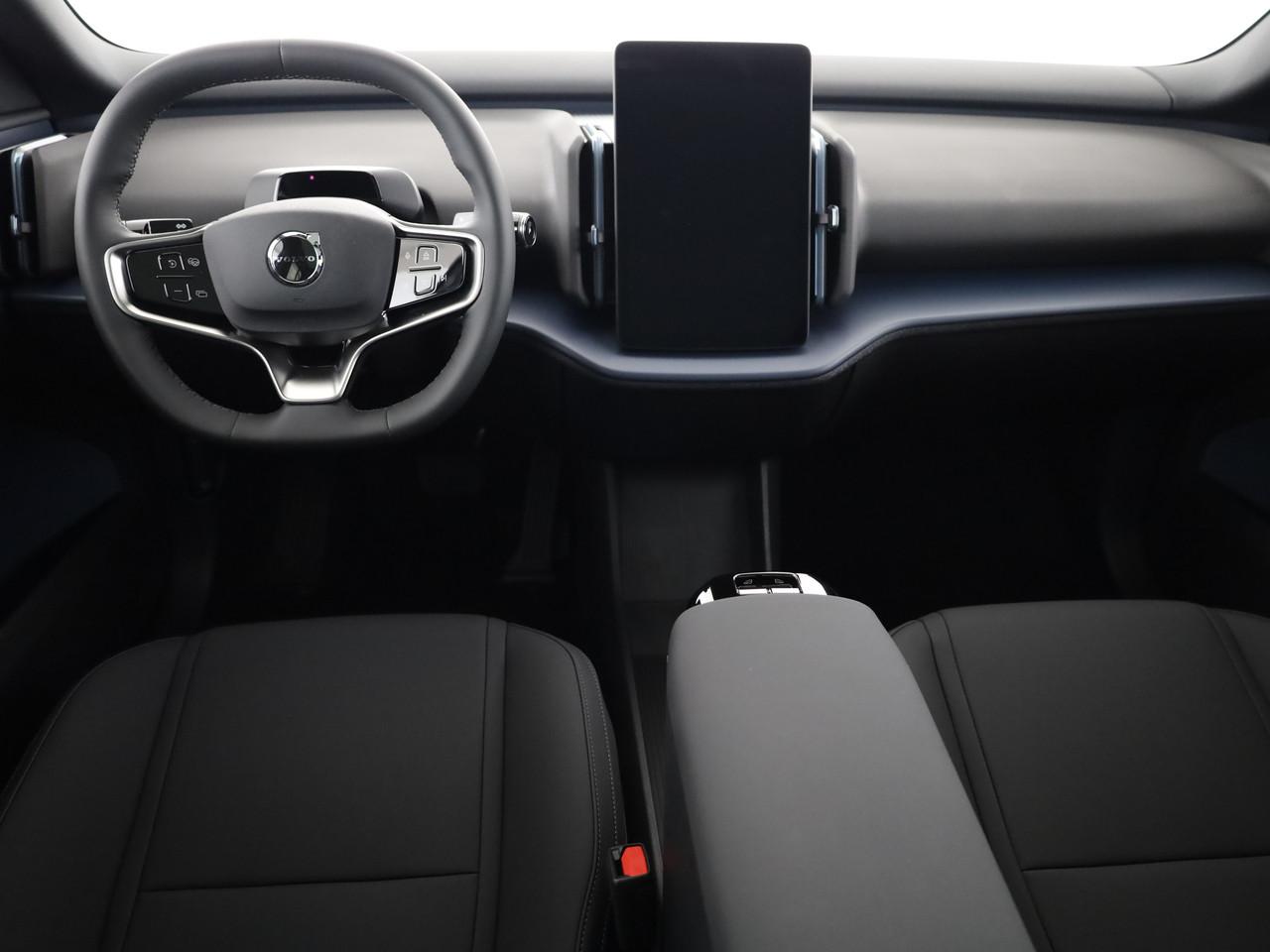 VOLVO EX30 CC P8 Ultra AWD-image-9