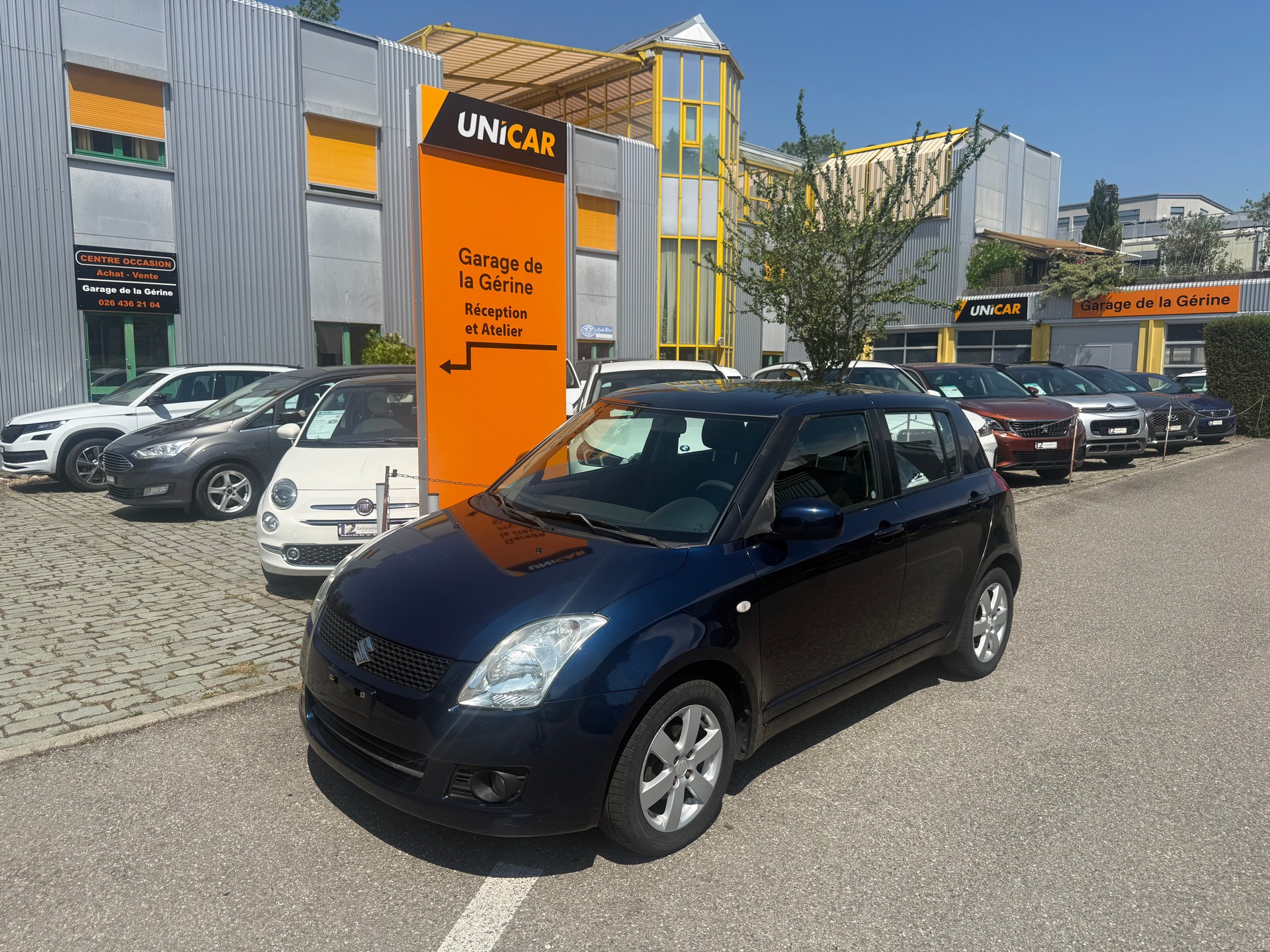 SUZUKI Swift 1.3i 16V GL Top 4x4-image-0