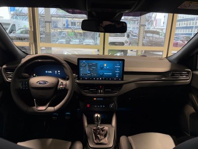 FORD Focus 2.3 EcoB ST X-image-9