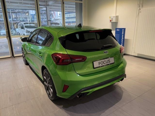 FORD Focus 2.3 EcoB ST X-image-15