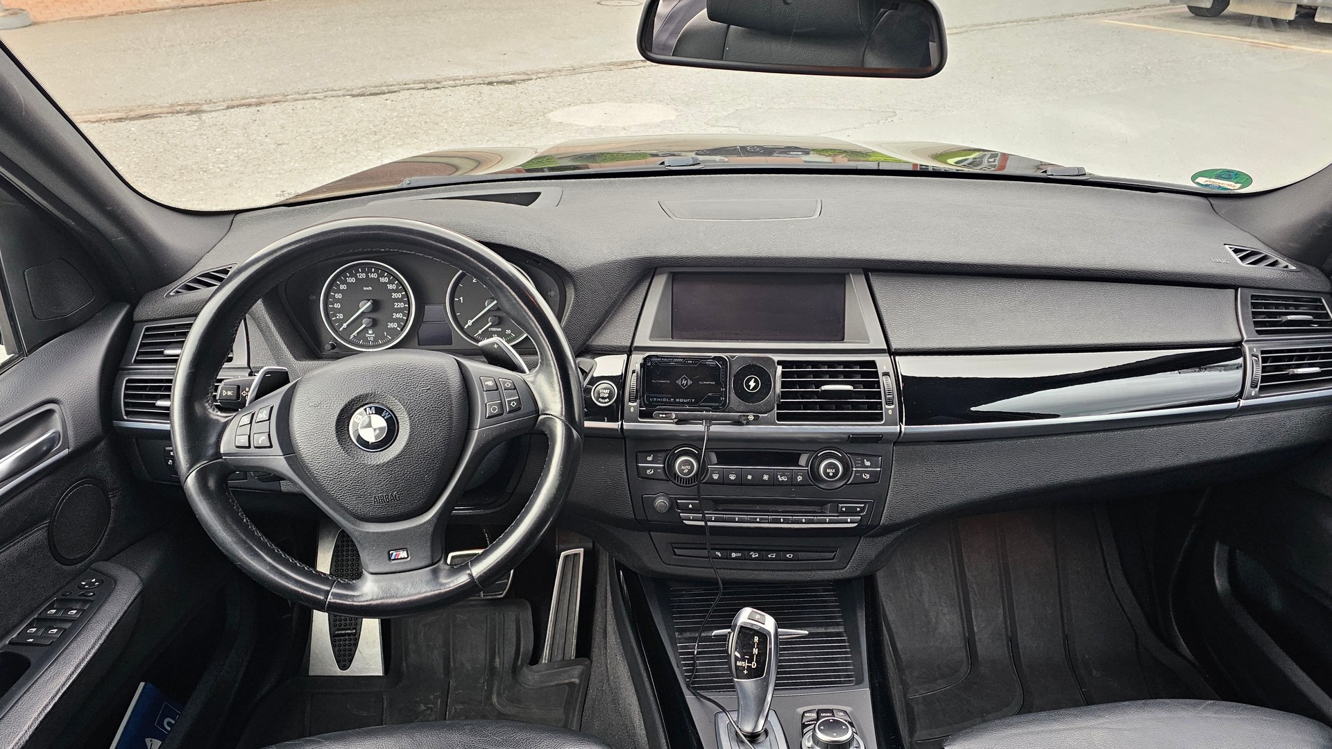 BMW 40d xDrive-image-6