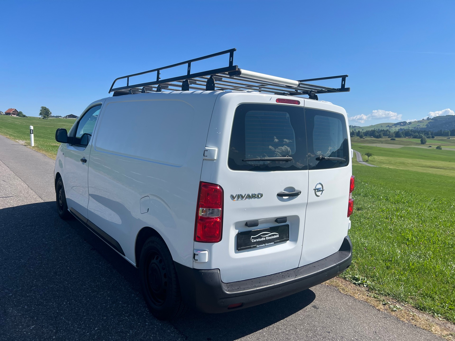 OPEL Vivaro Cargo 1.5 D Enjoy s/s M-image-3