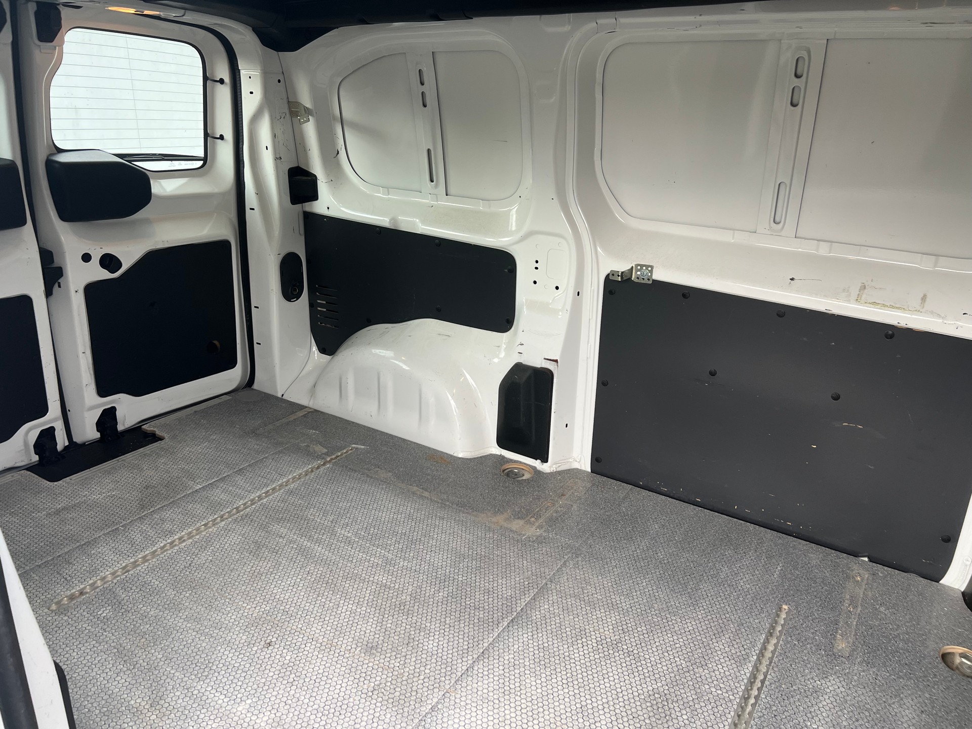 OPEL Vivaro Cargo 1.5 CDTI Essentia s/s DK variable M-image-9