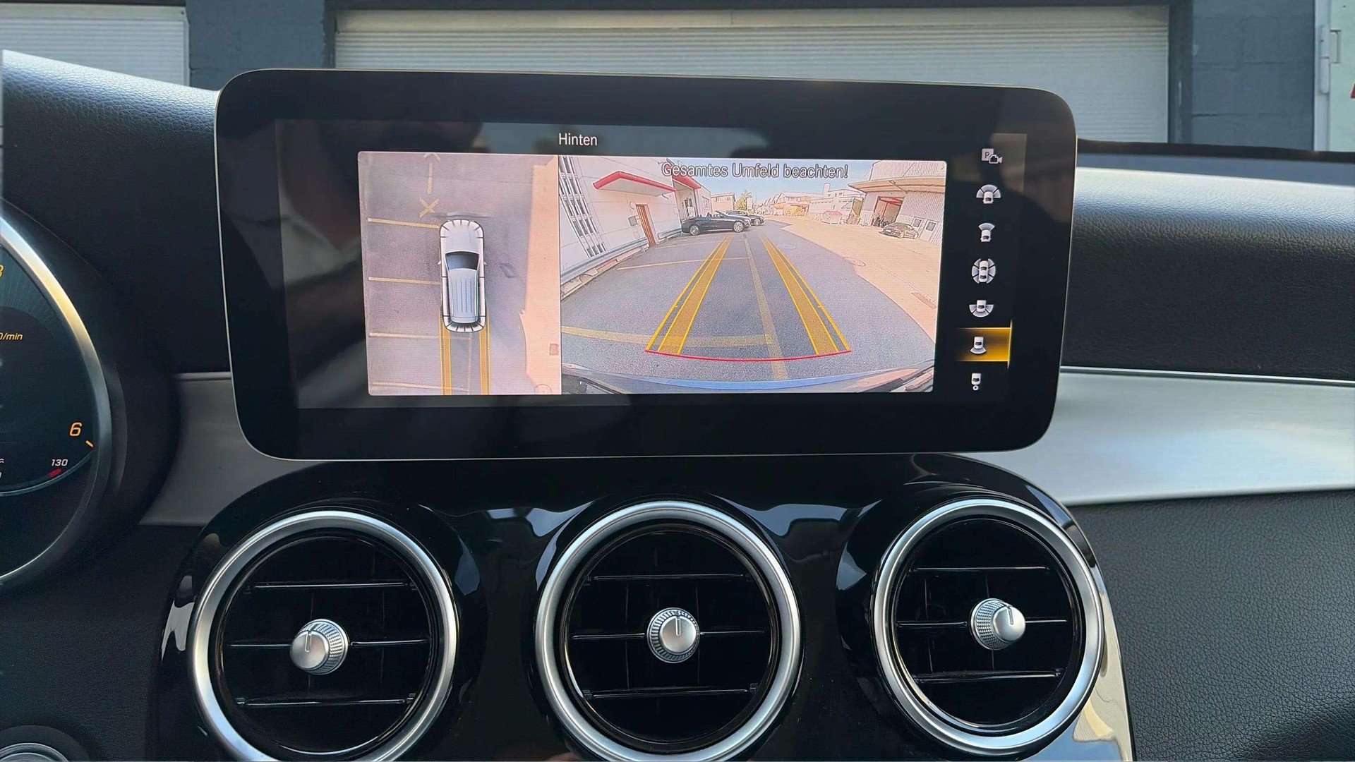 MERCEDES-BENZ GLC 300 d AMG Line 4Matic 9G-Tronic mit AHK & Panoramadach-image-15