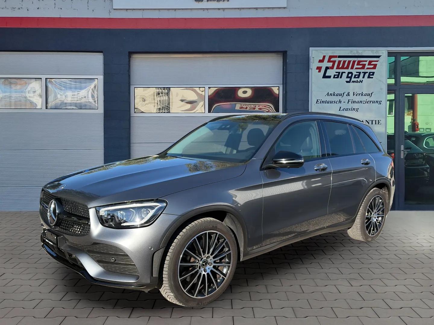 MERCEDES-BENZ GLC 300 d AMG Line 4Matic 9G-Tronic mit AHK & Panoramadach-image-2