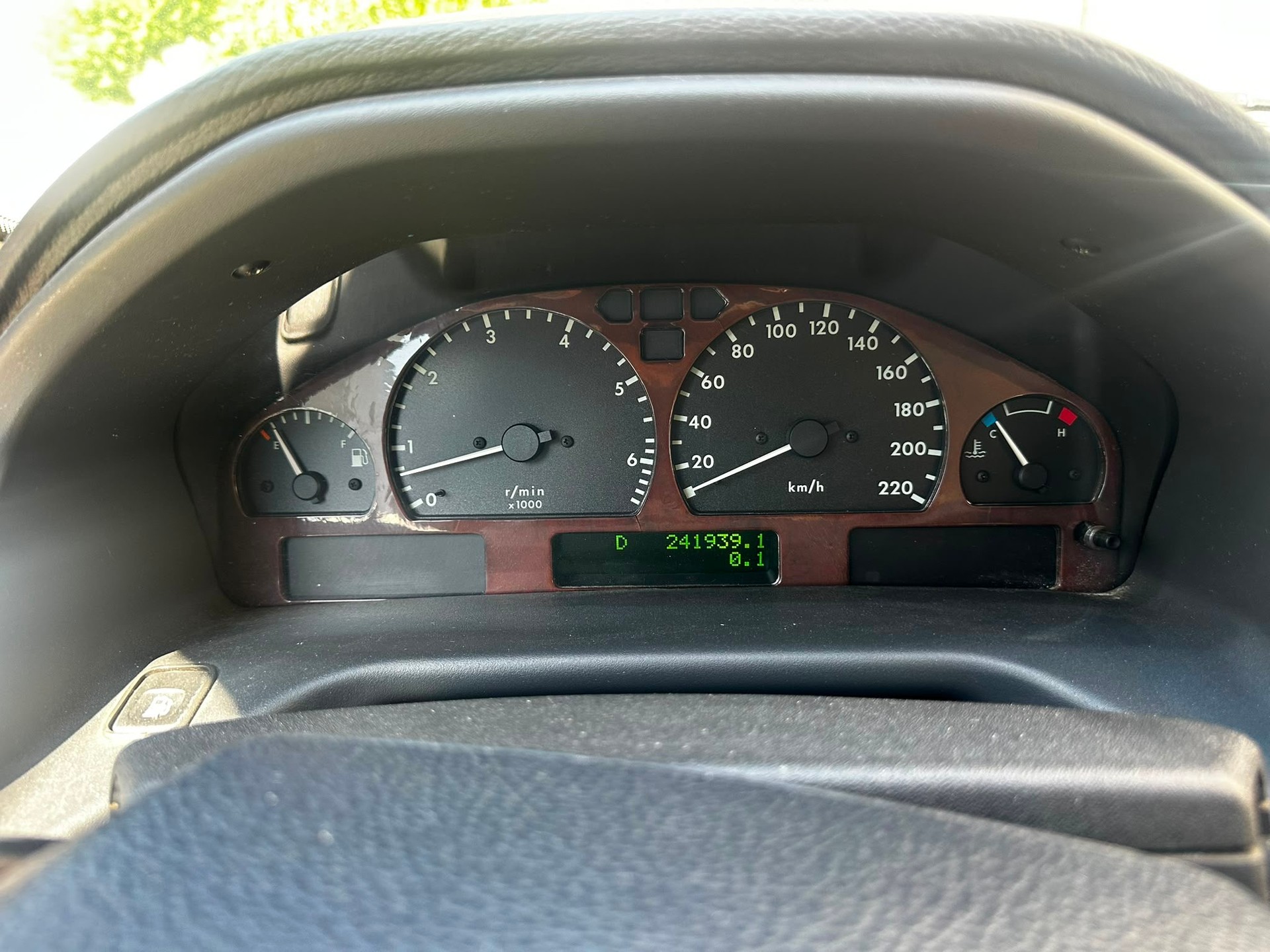 LAND ROVER Range Rover 4.6 HSE-image-6
