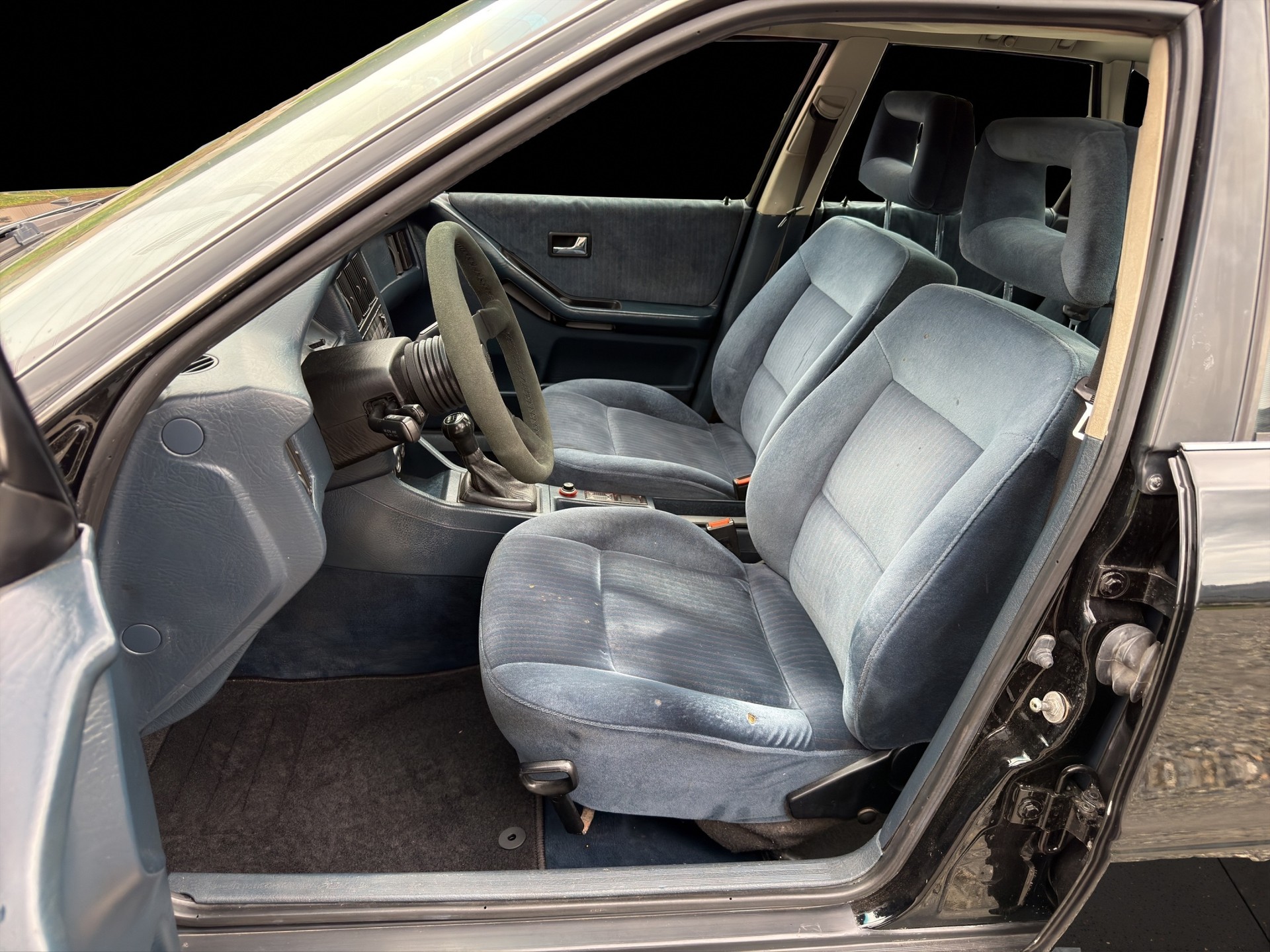 AUDI 90 2.3 E 20V quattroSport-image-6