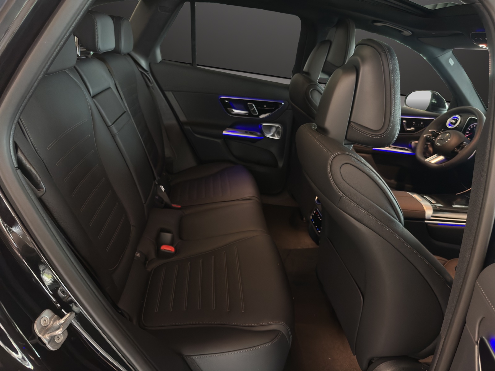 MERCEDES-BENZ GLC 400 e 4M EQ Star-image-11