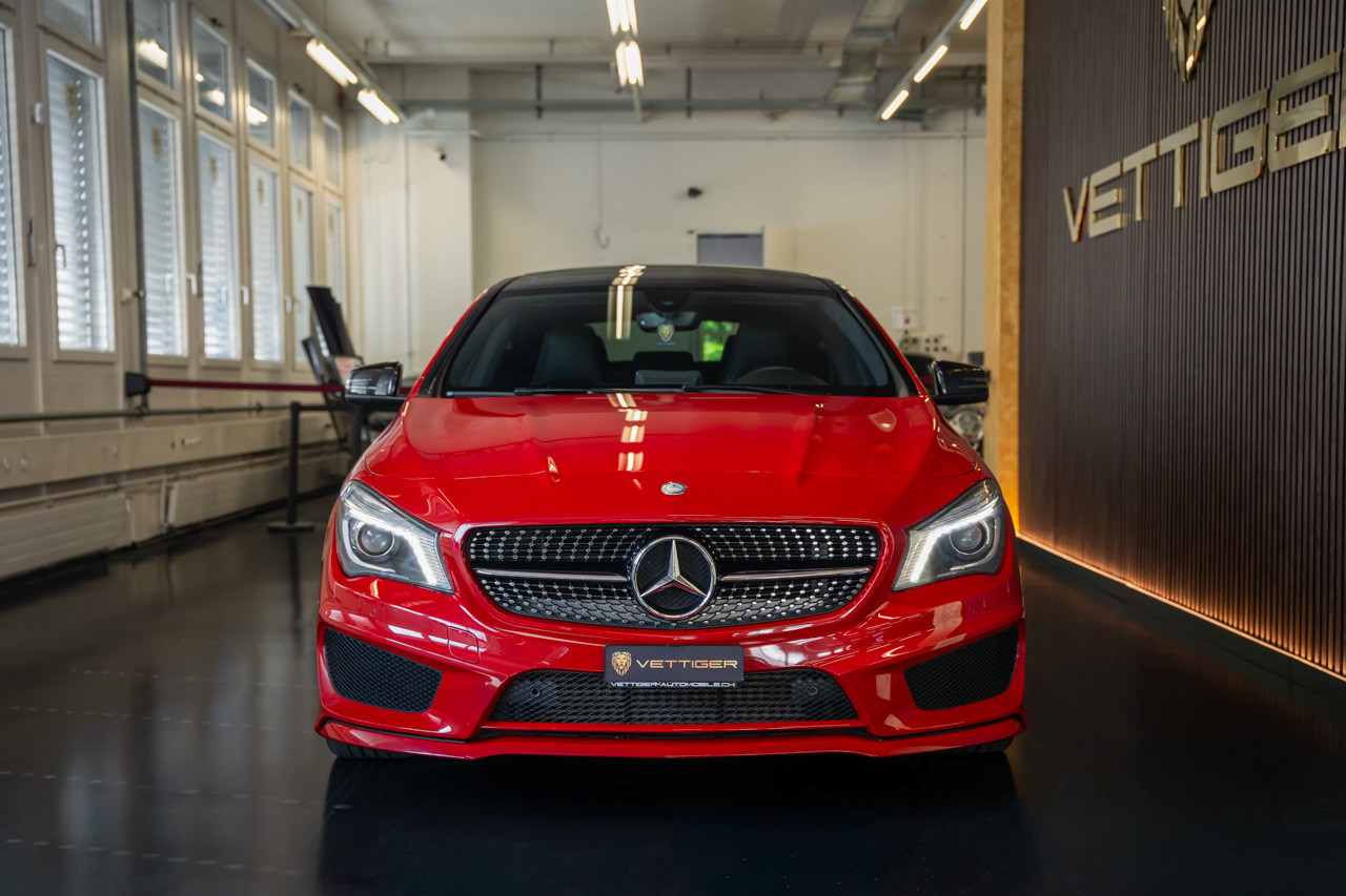 MERCEDES-BENZ CLA 250 AMG Line 7G-DCT 4Matic-image-1