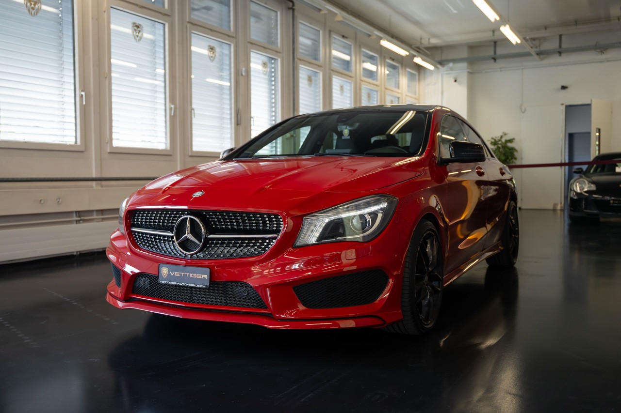 MERCEDES-BENZ CLA 250 AMG Line 7G-DCT 4Matic-image-2