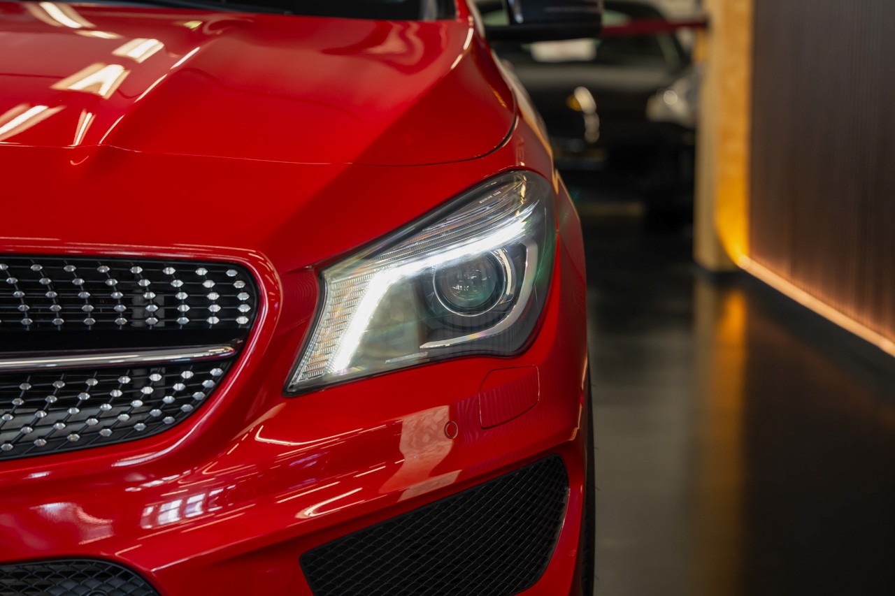 MERCEDES-BENZ CLA 250 AMG Line 7G-DCT 4Matic-image-7