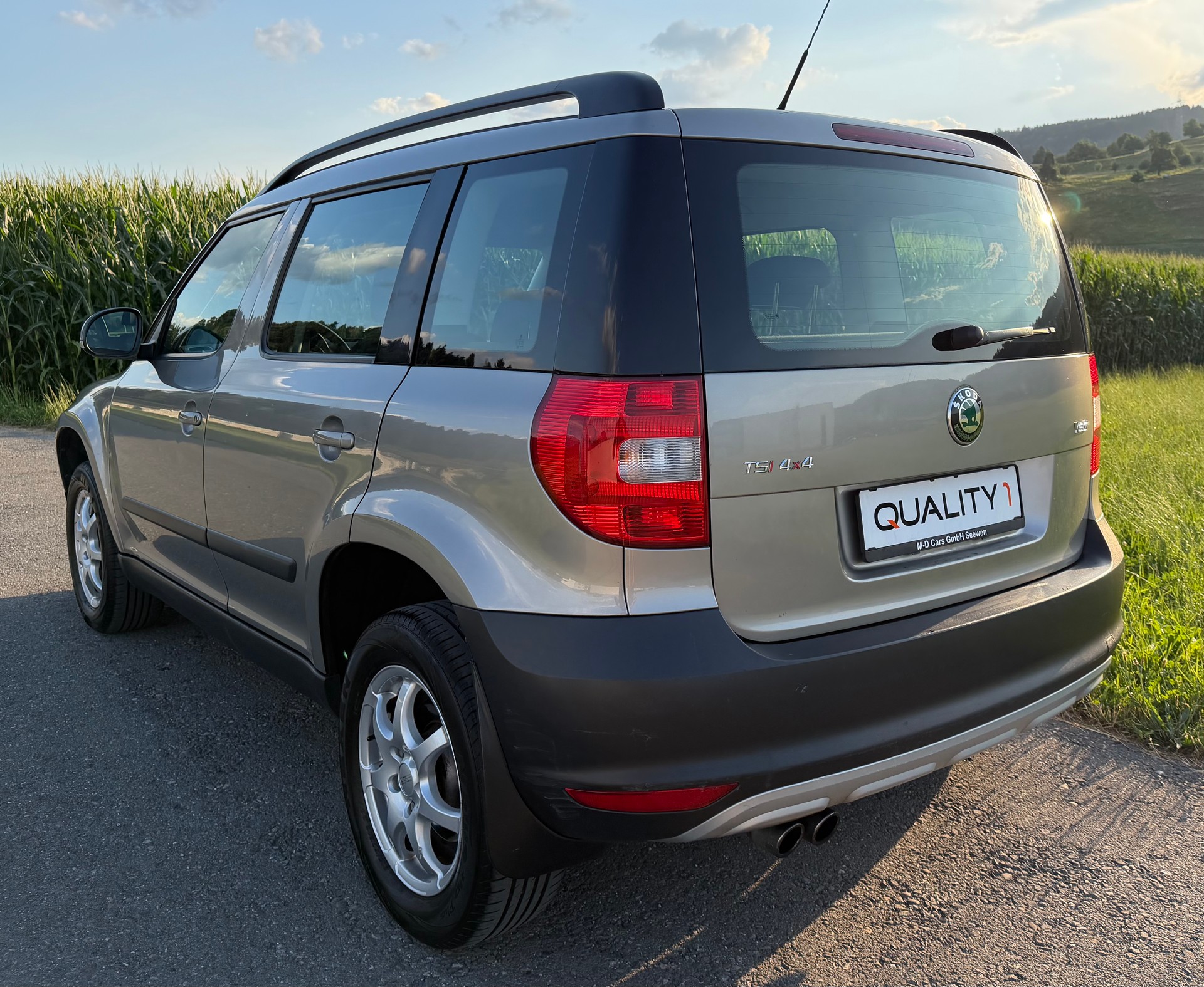 SKODA Yeti 1.8 TSI Experience 4x4-image-3
