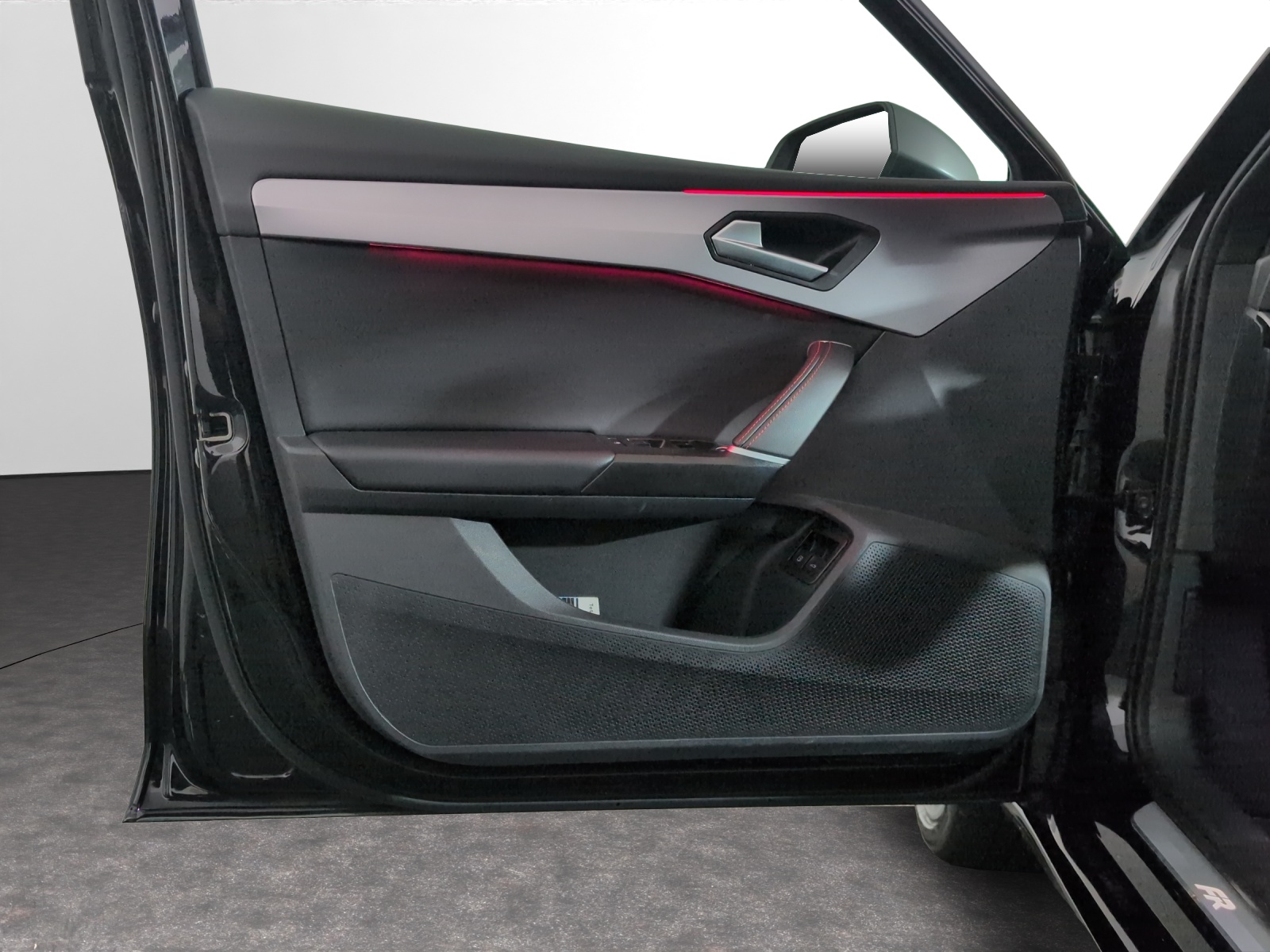 SEAT Leon ST 1.4 eHybrid pHEV DSG Hola FR-image-13
