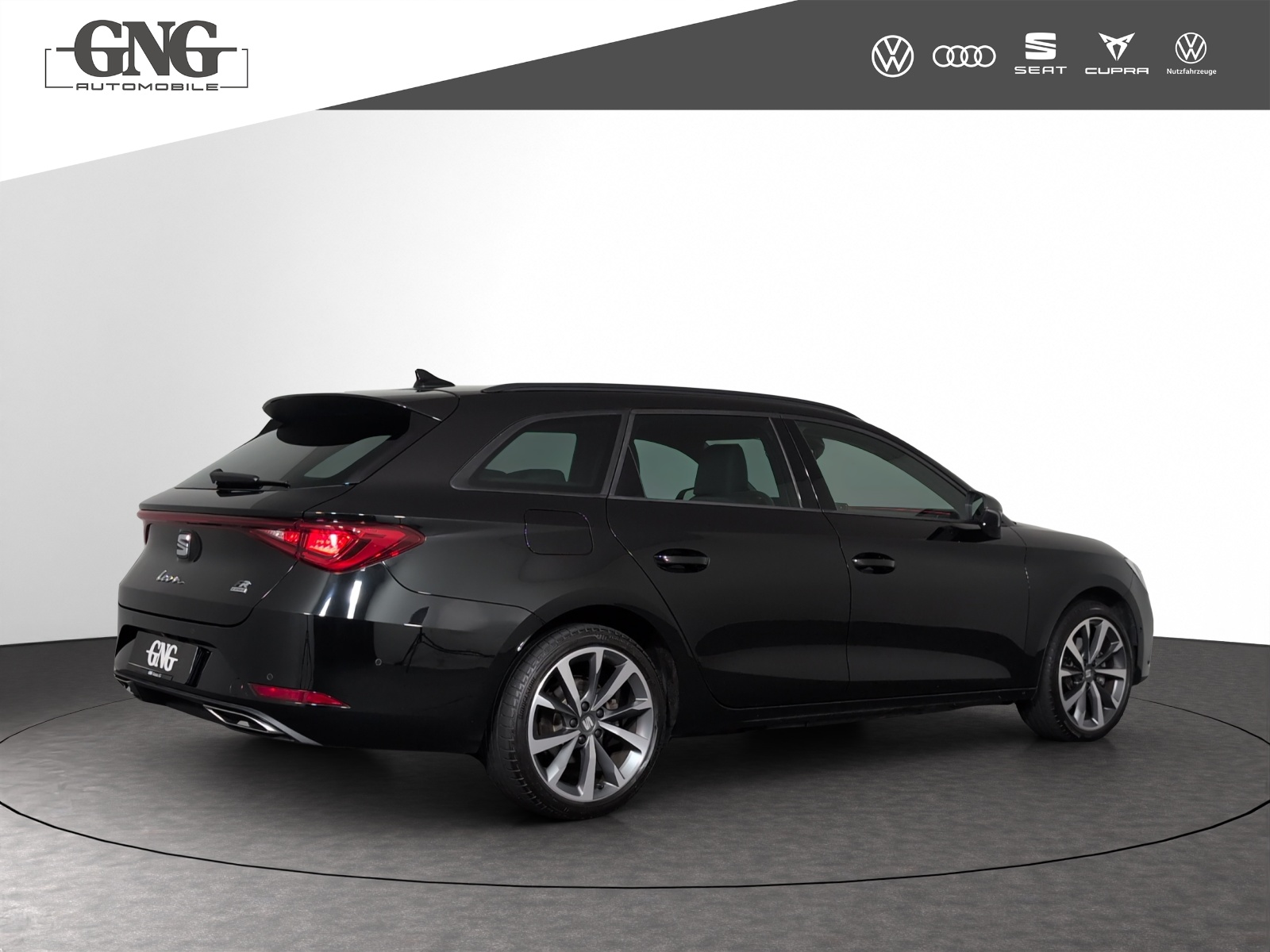 SEAT Leon ST 1.4 eHybrid pHEV DSG Hola FR-image-2