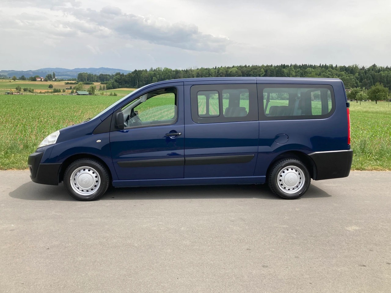 CITROEN Jumpy 2.0 HDi L2H1 Attraction 9 Plätzer-image-4