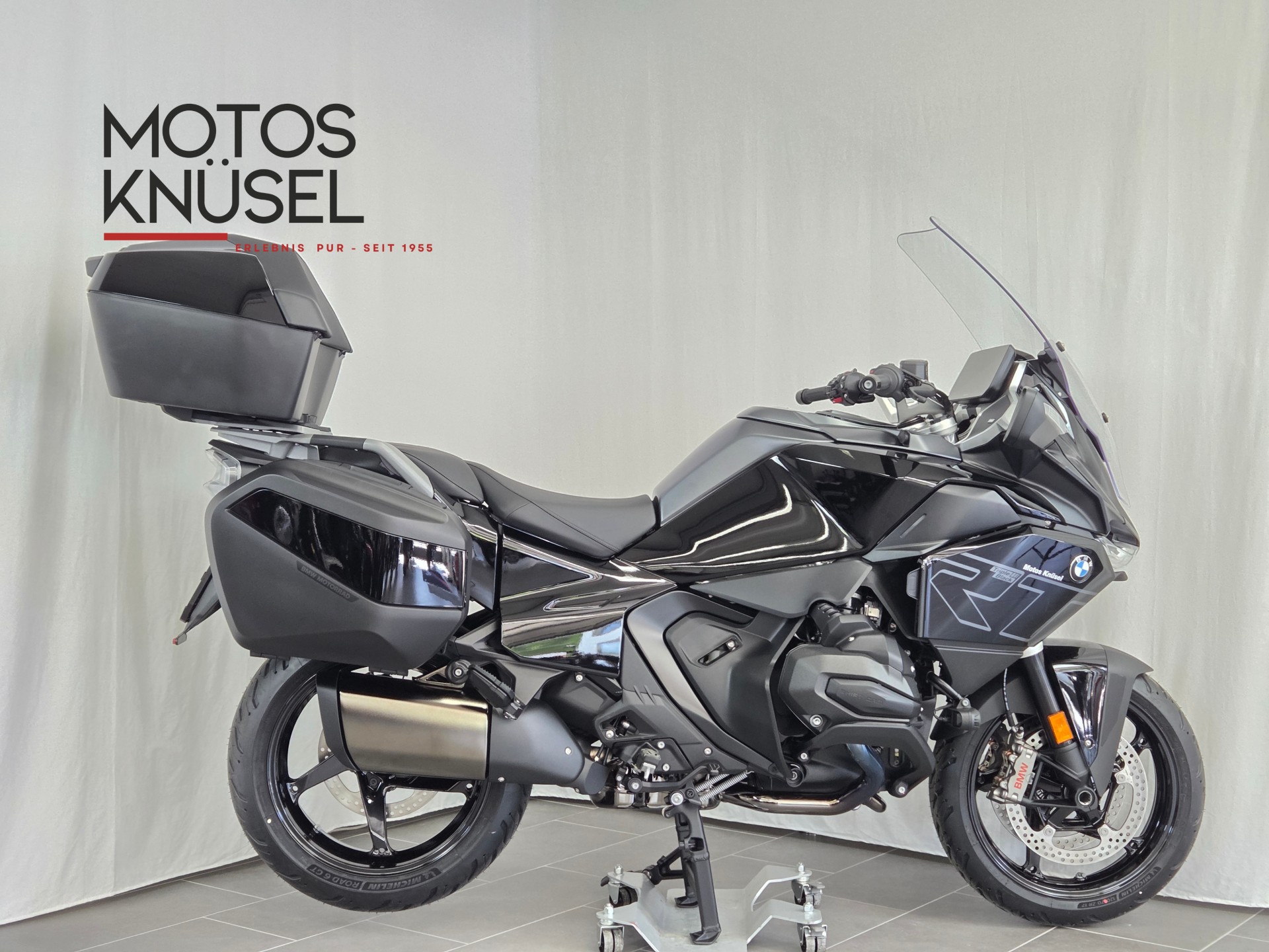 BMW R 1300 RT Triple Black Boxer Bonus CHF 1'500 für Verträge bis 30.09.26