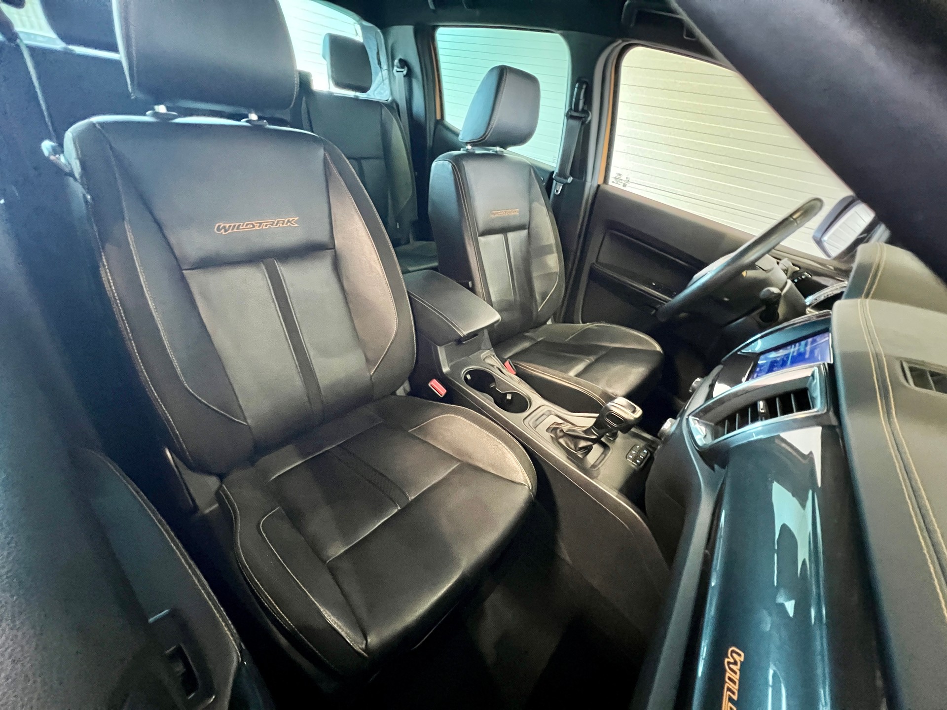 FORD Ranger Wildtrak 2.0 Eco Blue 4x4 A-image-16