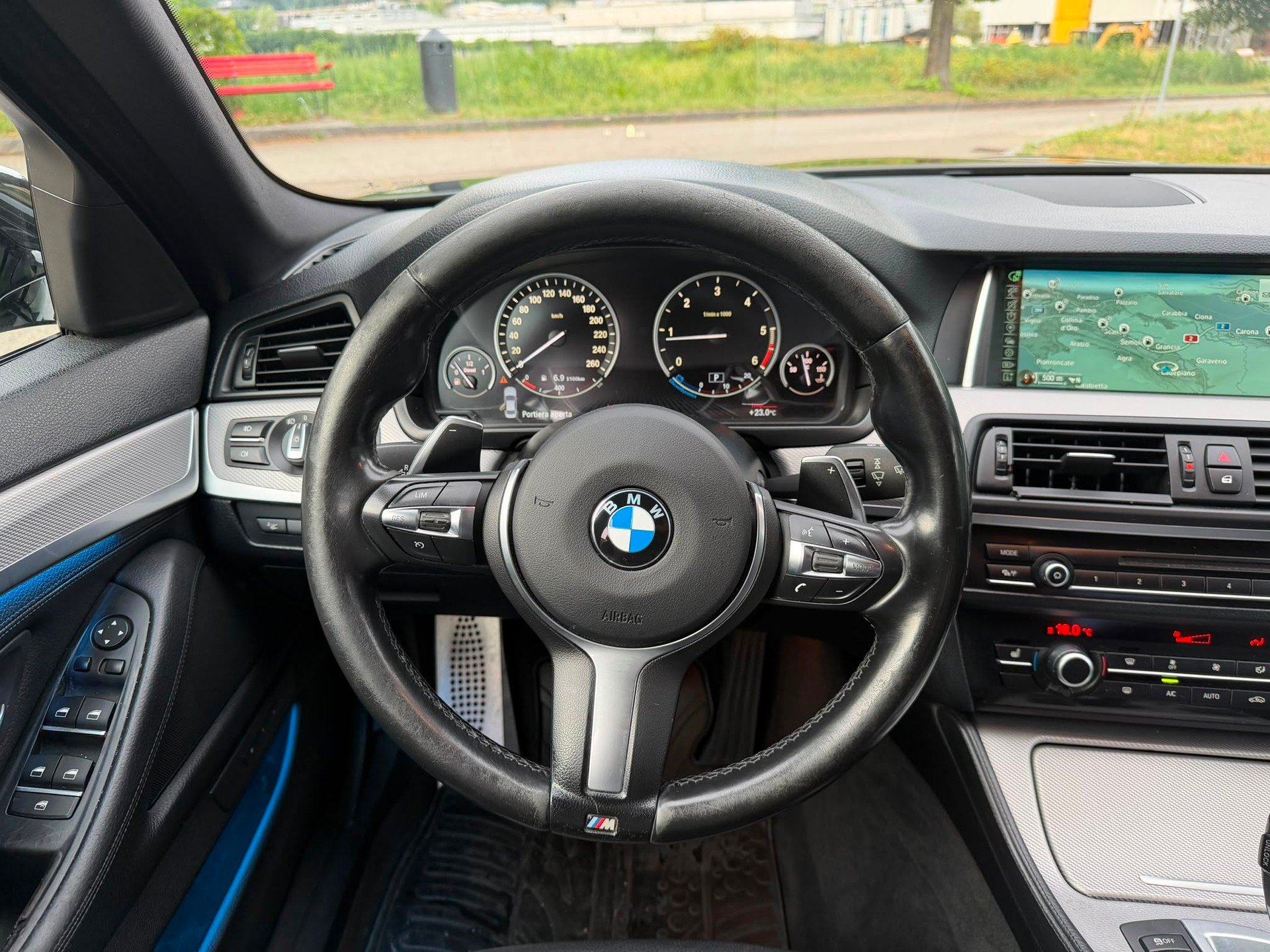 BMW 520d Steptronic-image-11