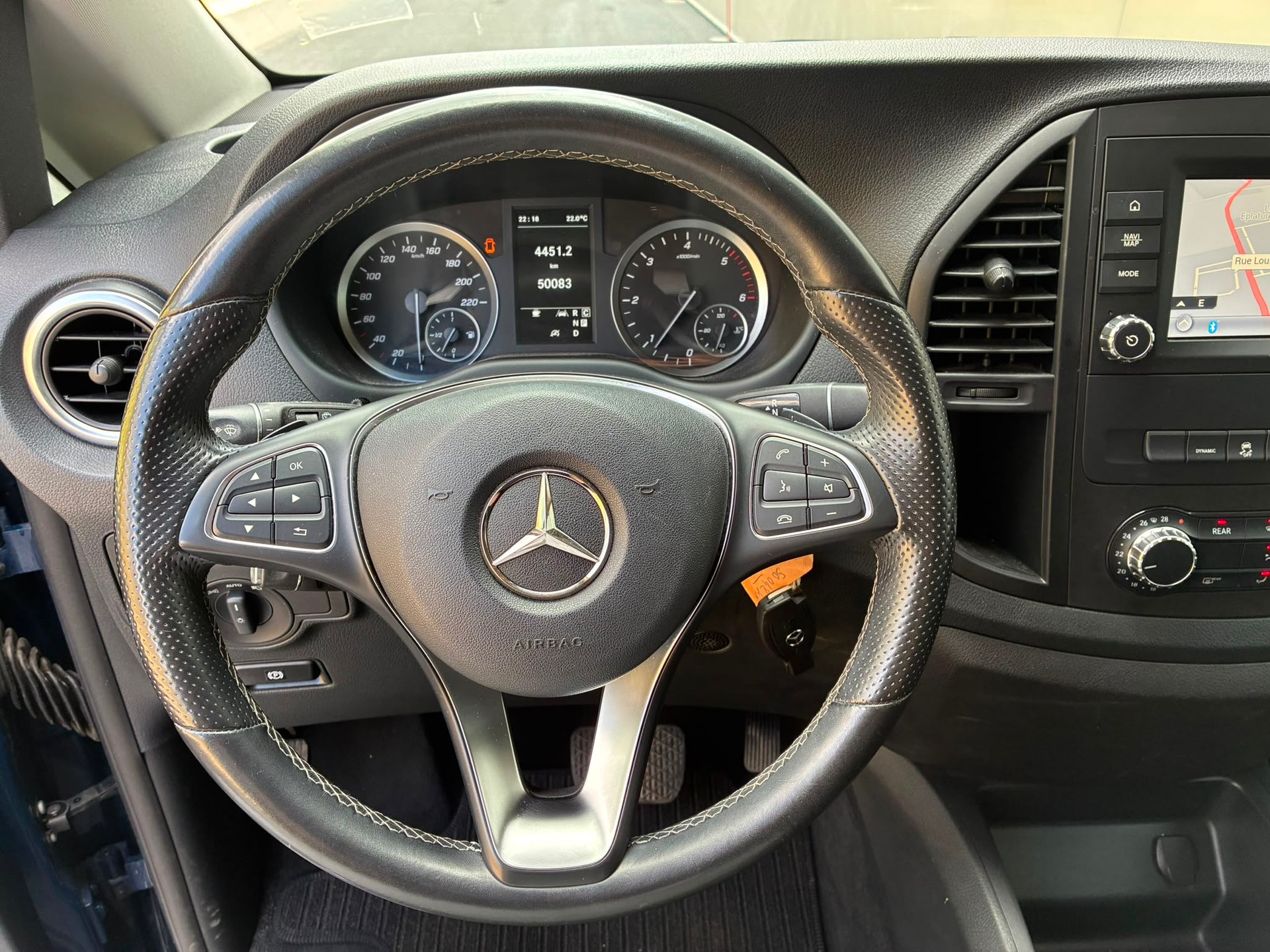 MERCEDES-BENZ Vito 116 CDI KB Tourer Select Family 3200mm L-image-11