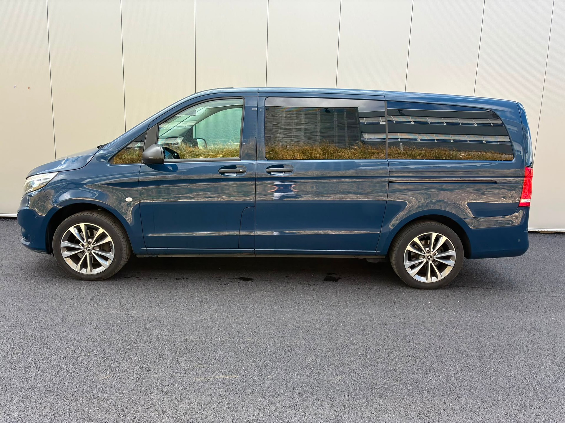 MERCEDES-BENZ Vito 116 CDI KB Tourer Select Family 3200mm L-image-4