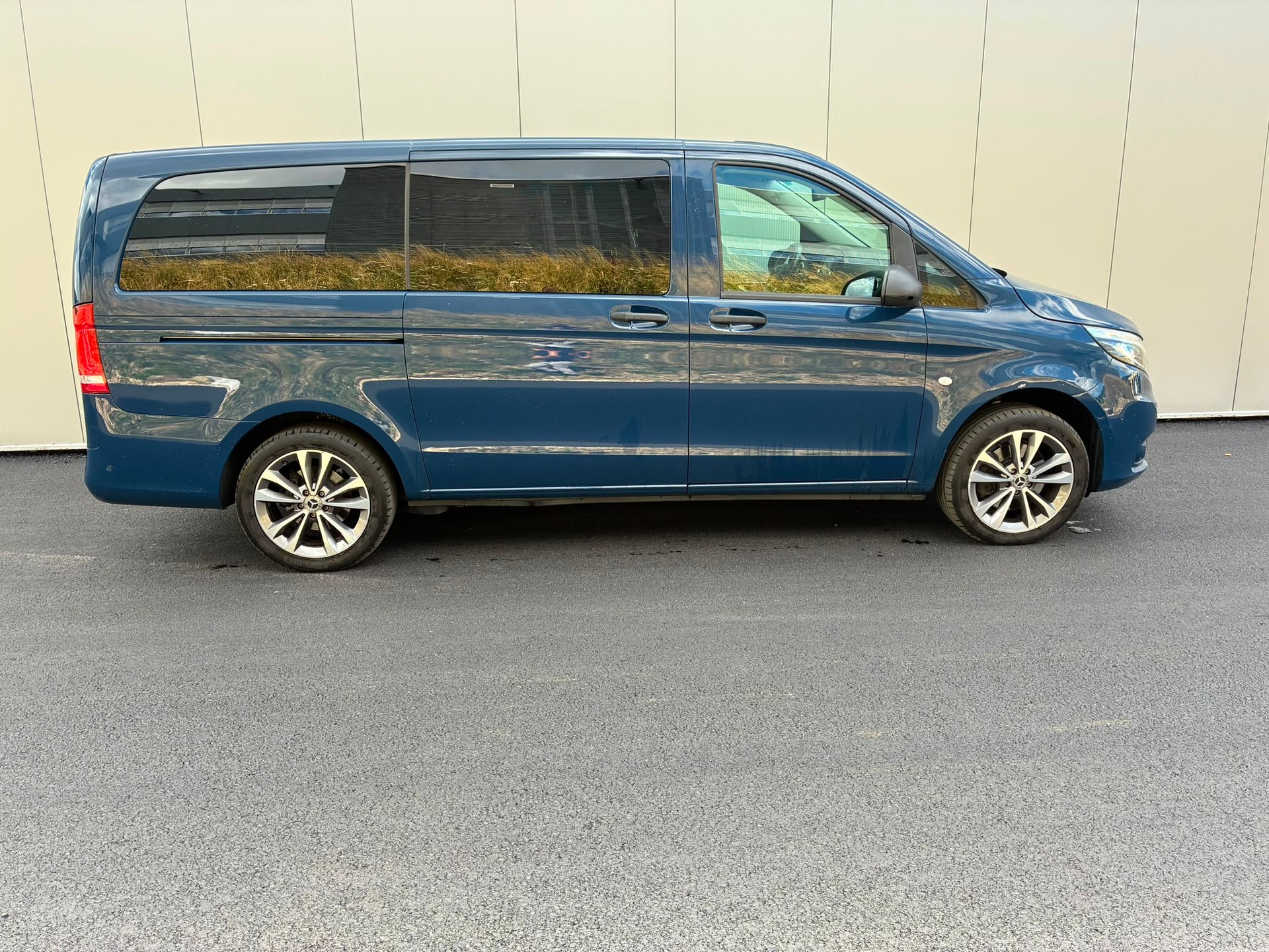 MERCEDES-BENZ Vito 116 CDI KB Tourer Select Family 3200mm L-image-1