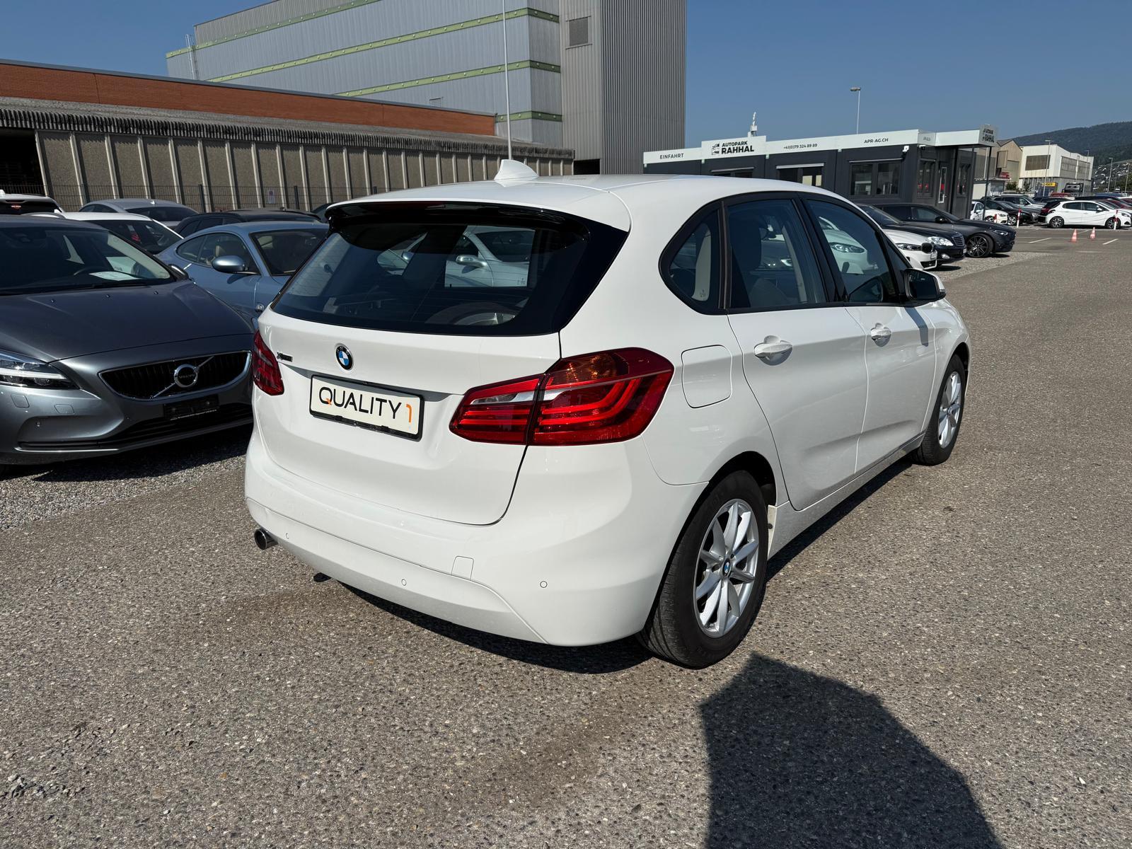 BMW 218d xDrive Active Tourer-image-3