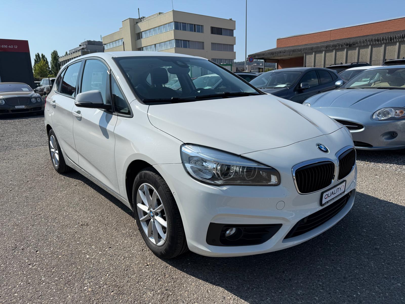 BMW 218d xDrive Active Tourer-image-2