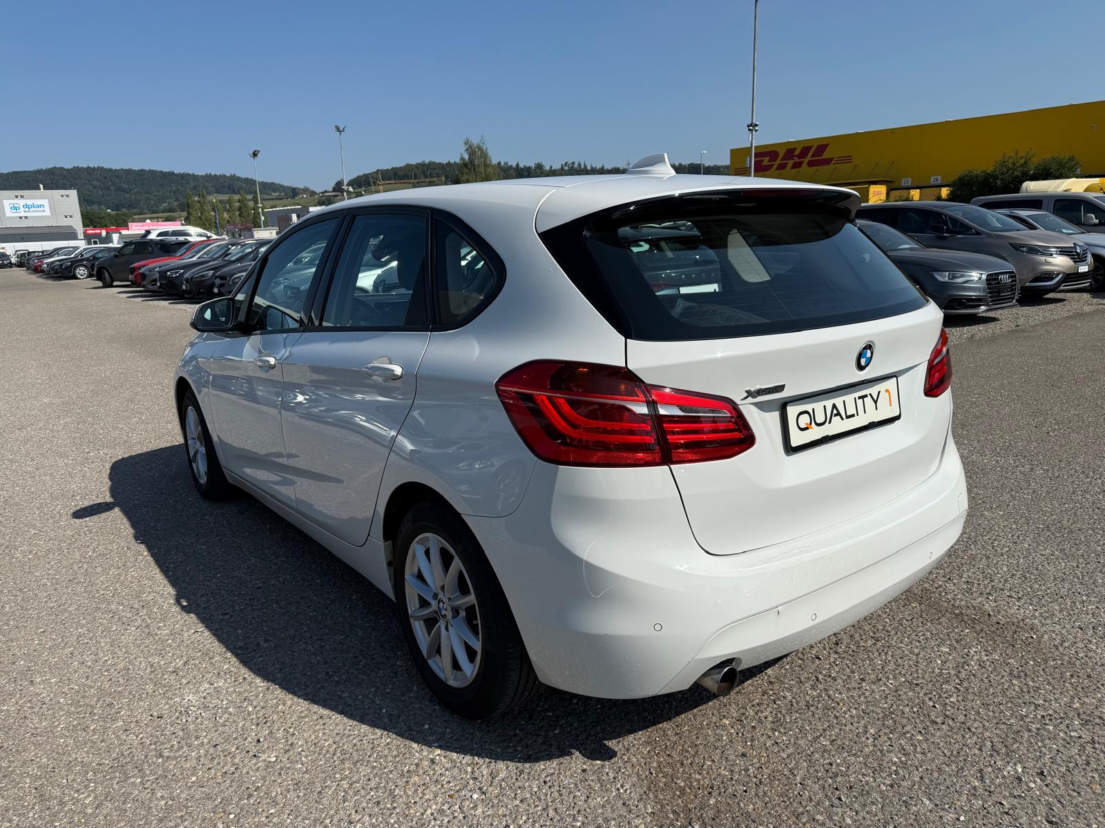 BMW 218d xDrive Active Tourer-image-5