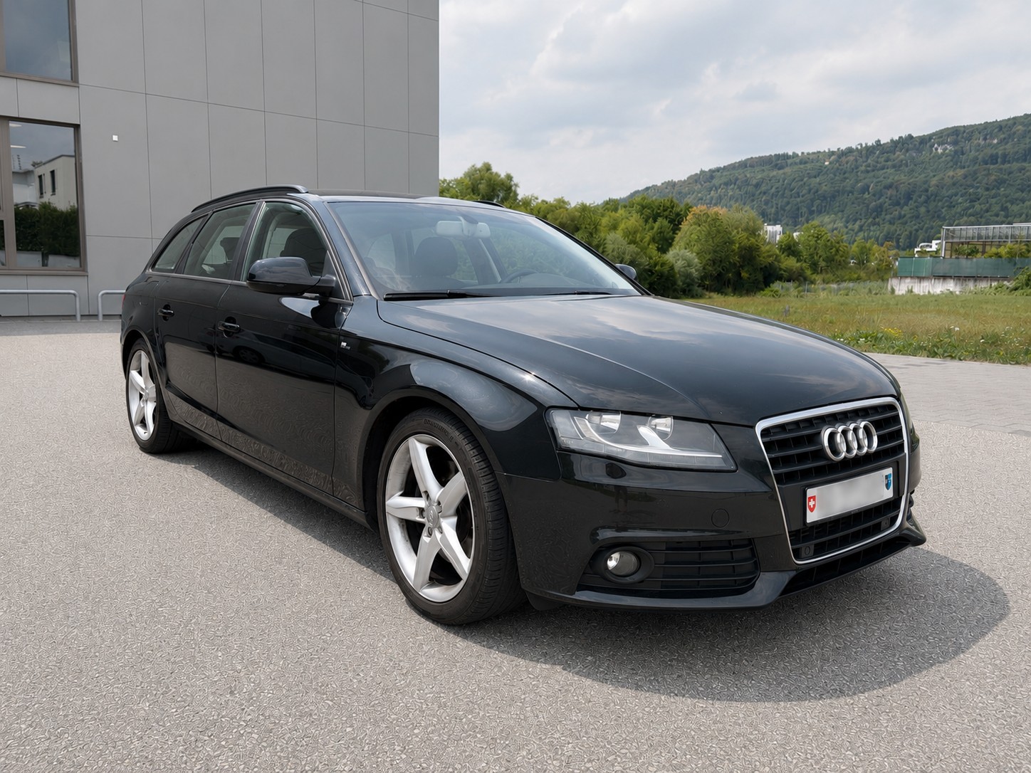 AUDI 2.0 TFSI 211-image-0