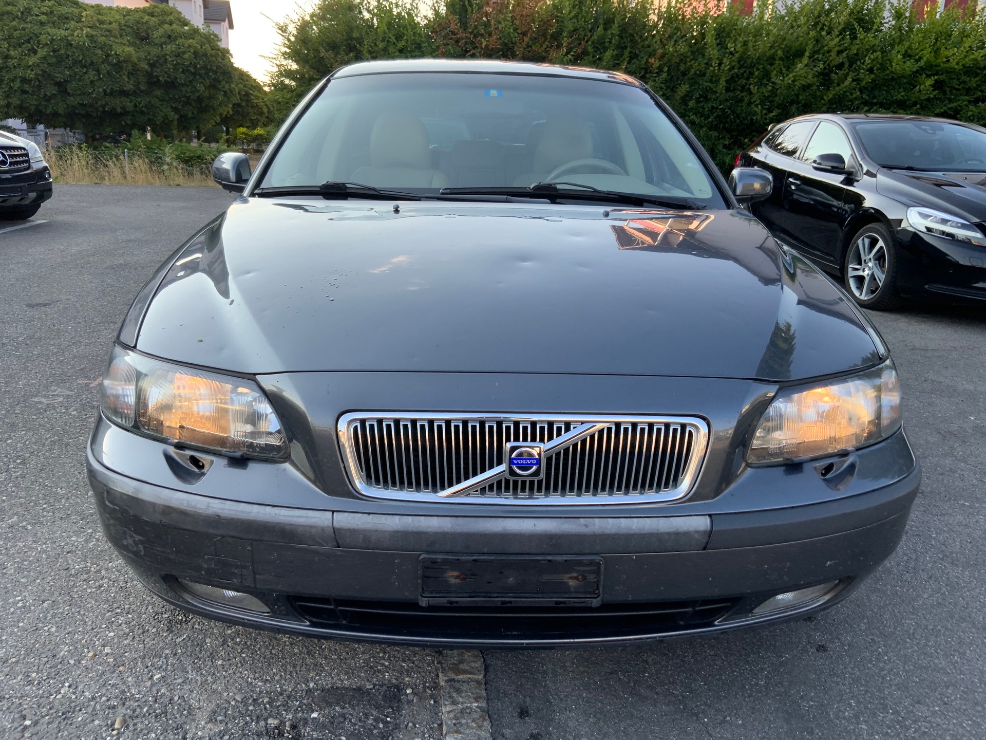 VOLVO Volvo V70 2.5 T AWD-image-0