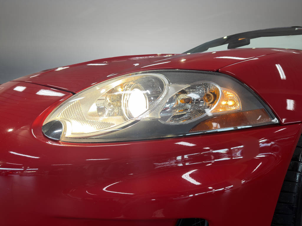 JAGUAR XKR Convertible 5.0 V8 Supercharged-image-16