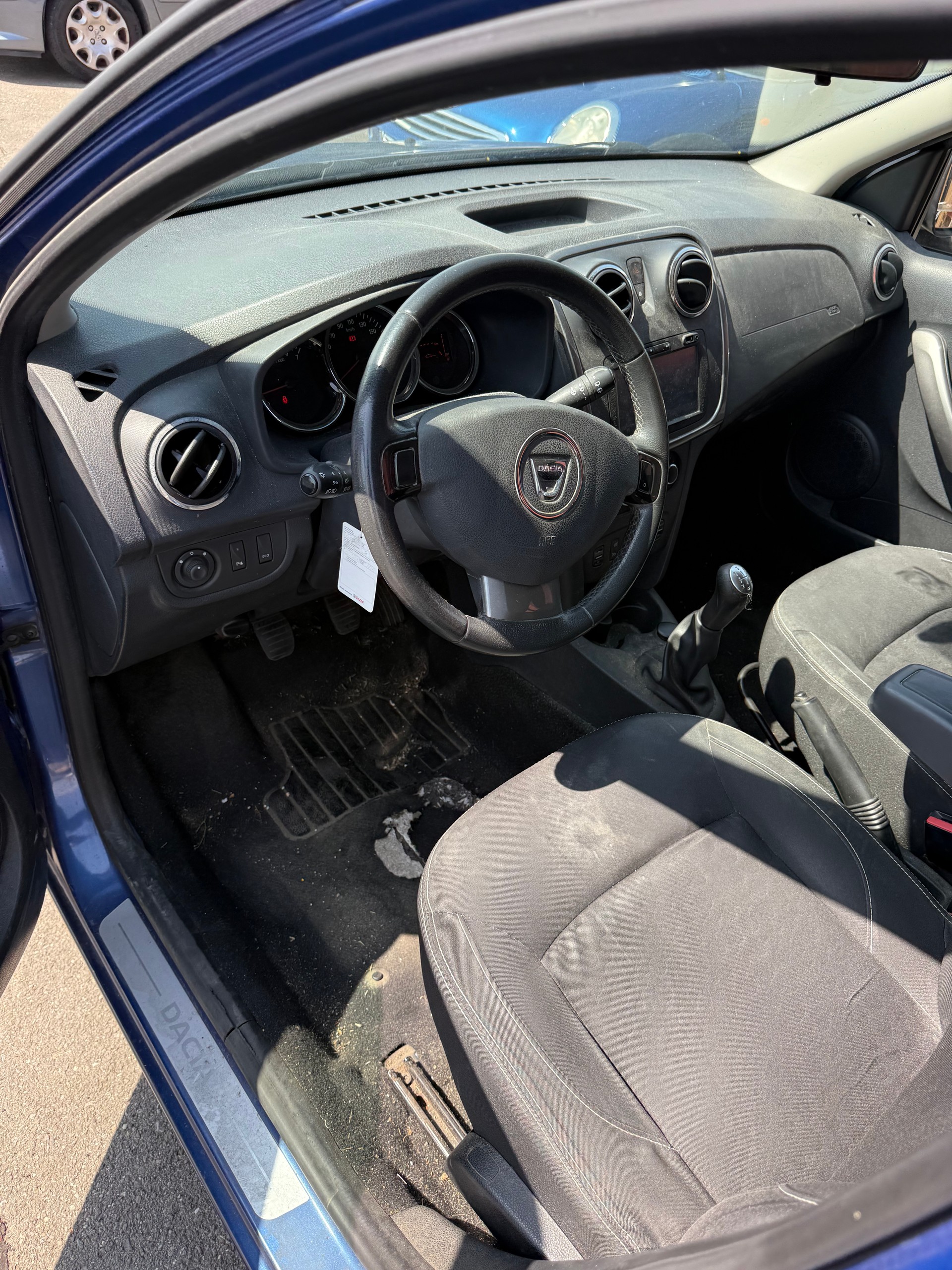 DACIA Sandero Tce 90 Celebration-image-5