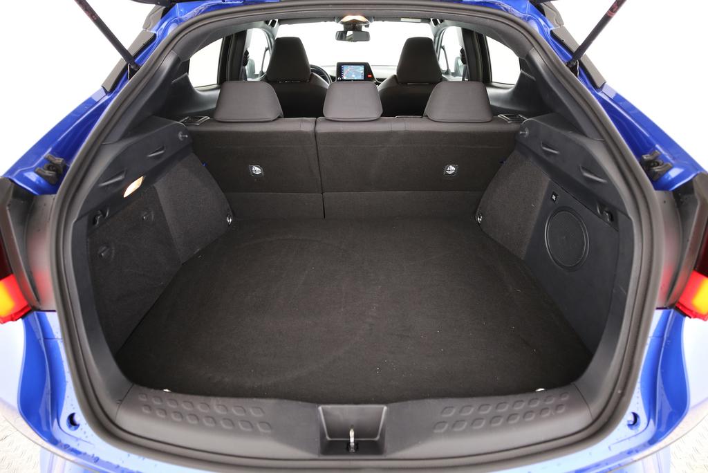 TOYOTA C-HR 2.0 VVTi HSD Trend-image-12
