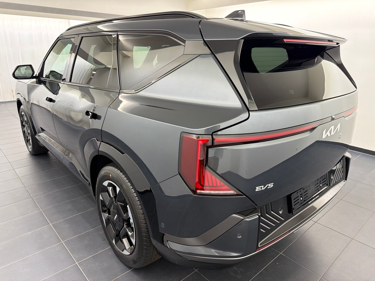 KIA EV5 81,4 kWh GT-Line-image-1