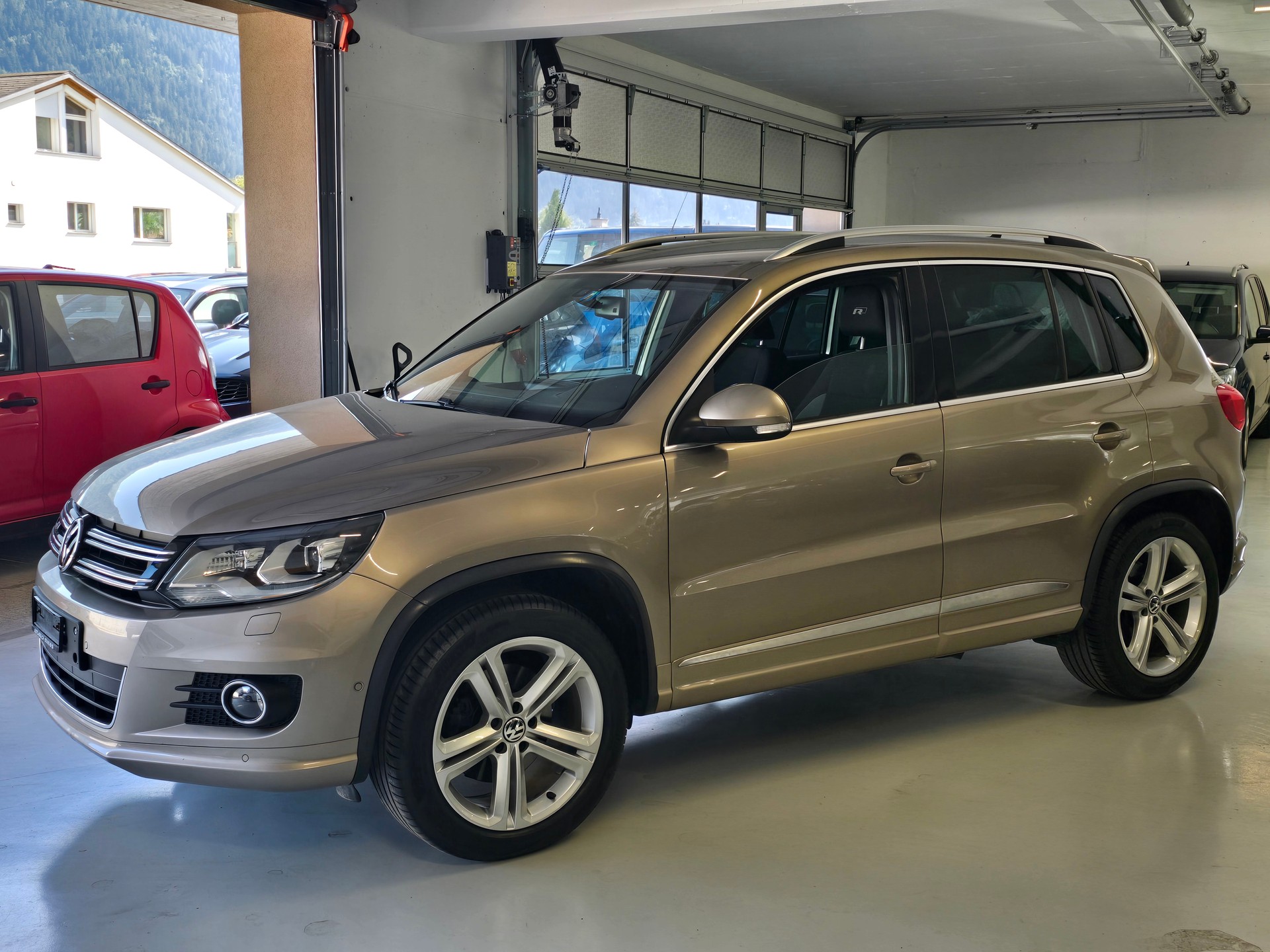 VW Tiguan 2.0 TDI BMT R-Line Design 4Motion DSG-image-1