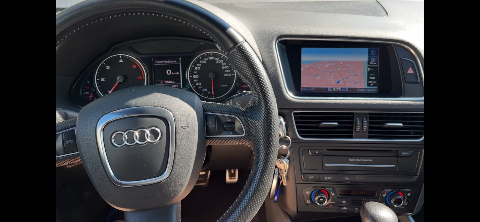 AUDI 2.0 TDI quattro S-Tronic-image-4
