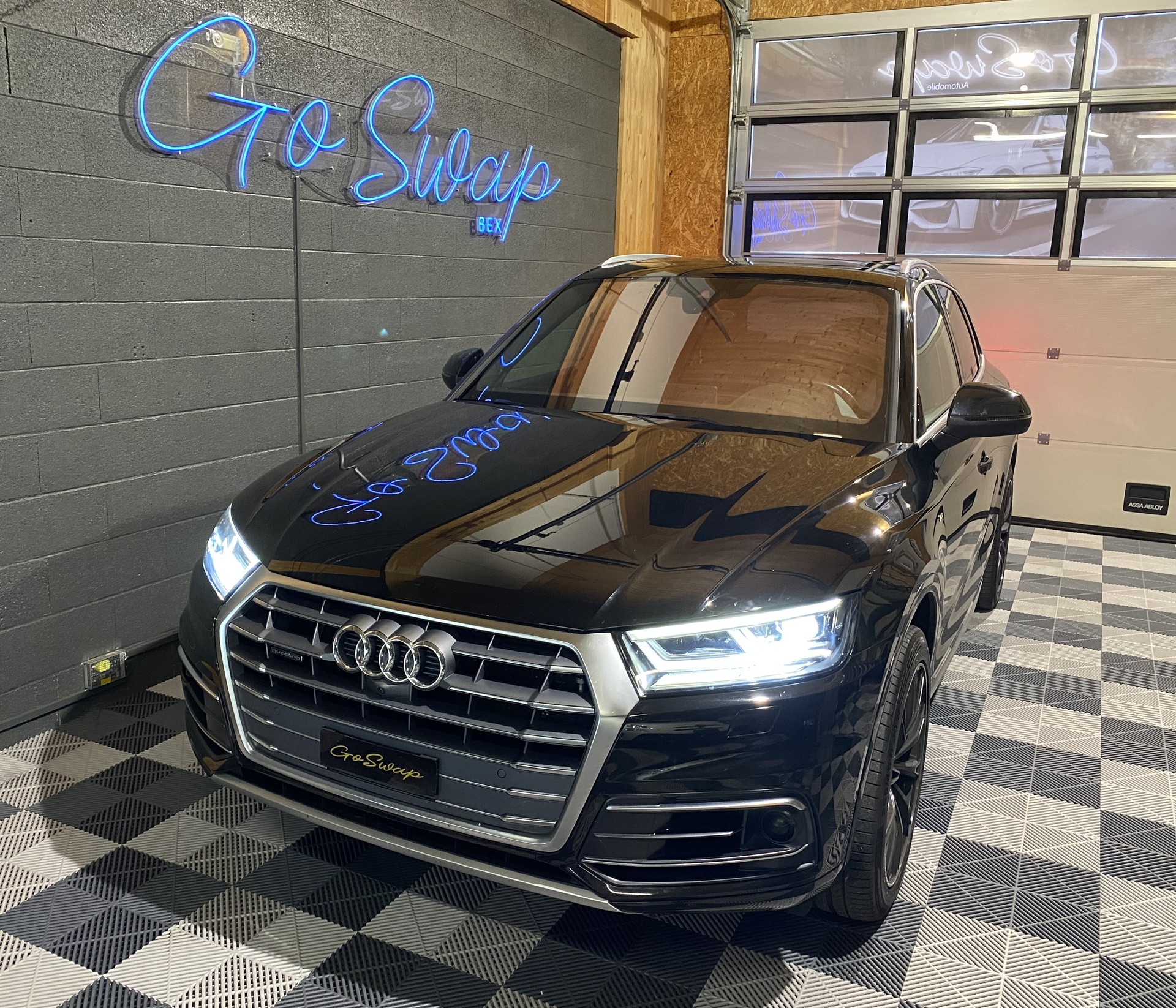 AUDI Q5 3.0 TDI sport quattro tiptronic-image-8