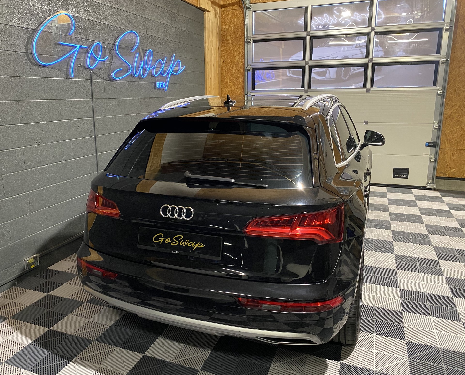 AUDI Q5 3.0 TDI sport quattro tiptronic-image-3